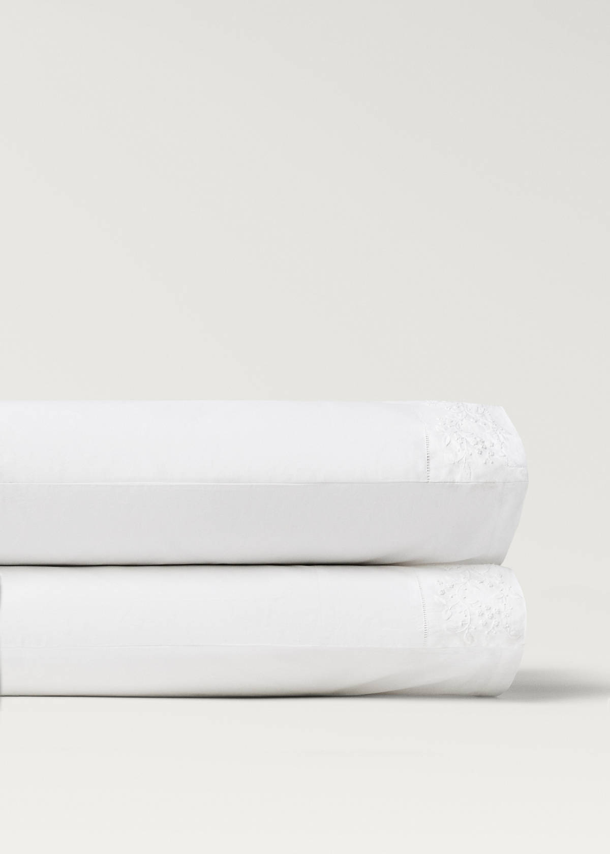 Two pillowcases in embroidered floral percale cotton 50x75 cm — White