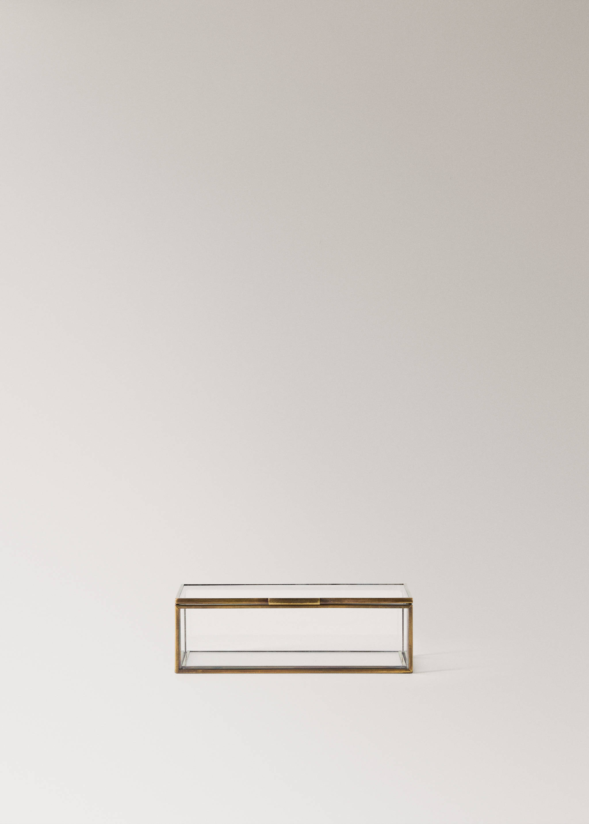 Cutie mică cu profil metalic - Articol fără model