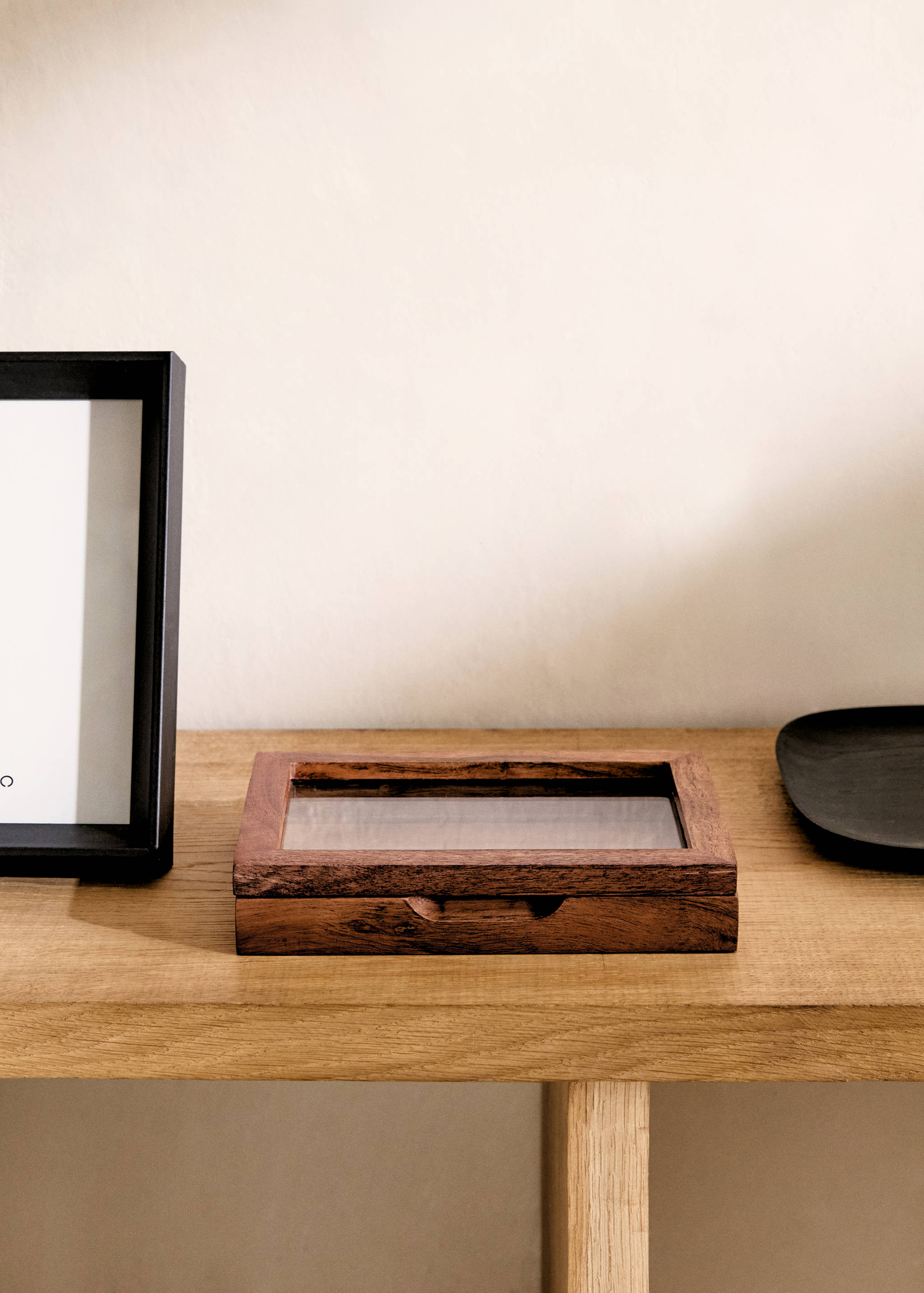 Small wooden jewelry box - General plane