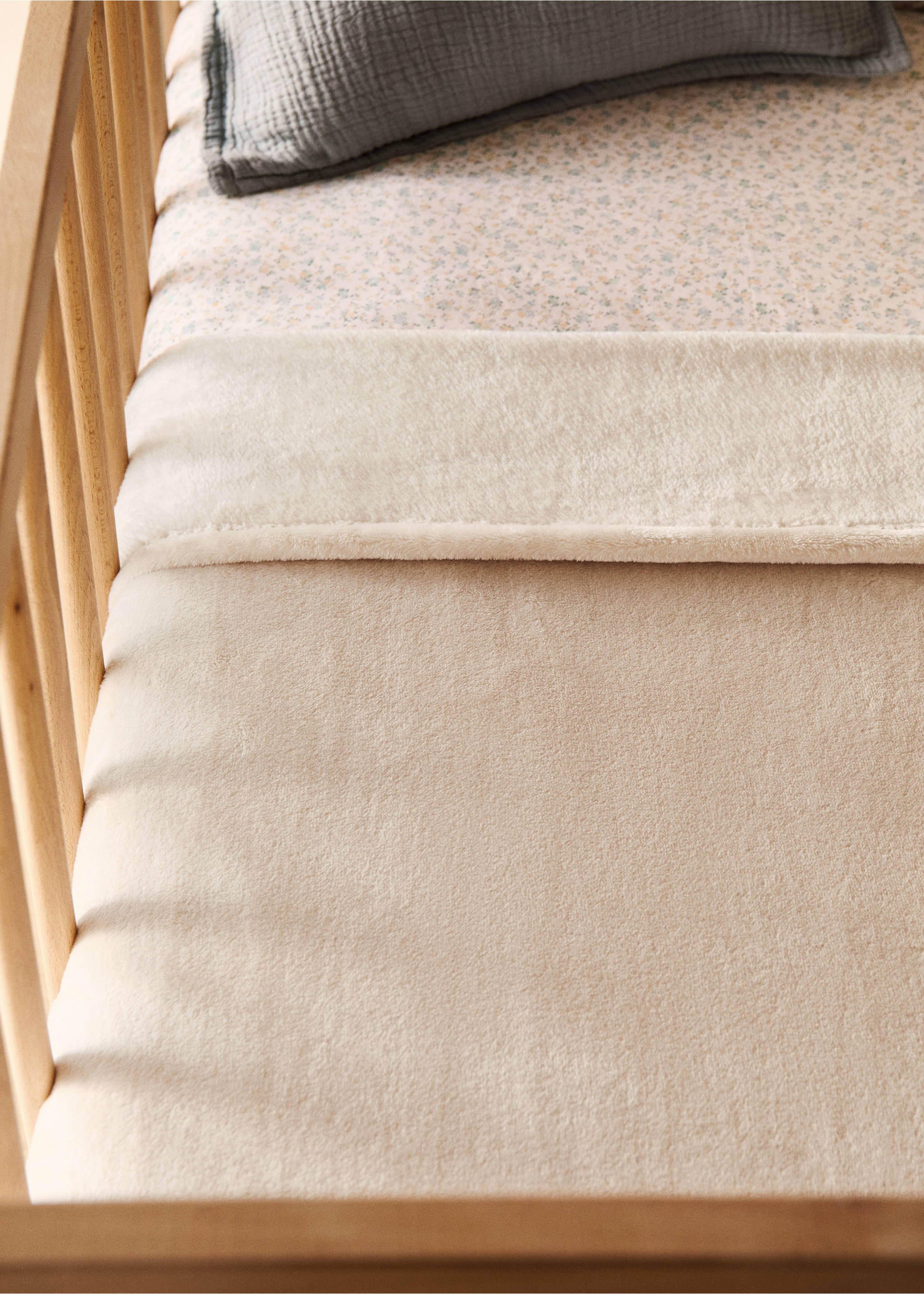 Children's fleece blanket - General plane, Sand. Ref: 17023322-00.