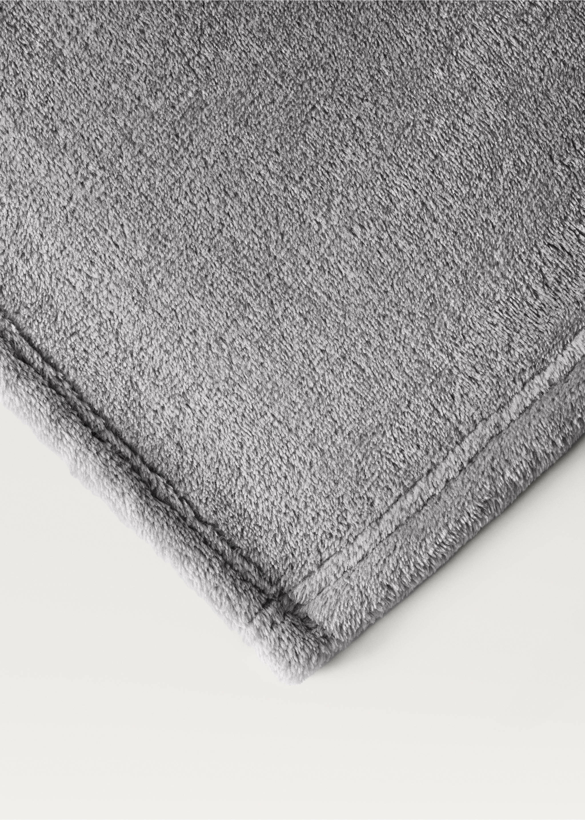 Children's fleece blanket - Details of the article 1, Light/Pastel Grey. Ref: 17023322-00.