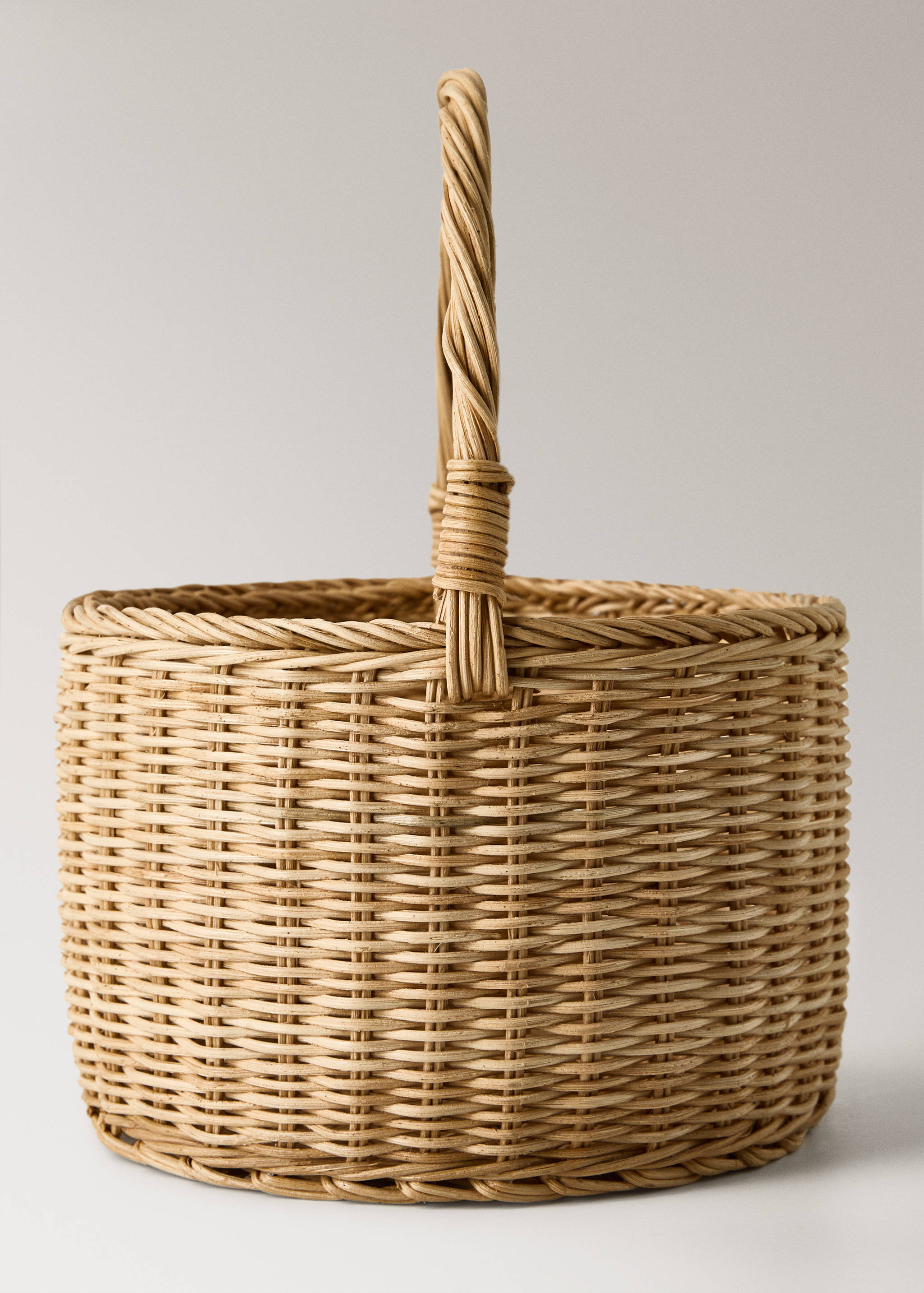 Large rattan basket with handles - Details of the article 3