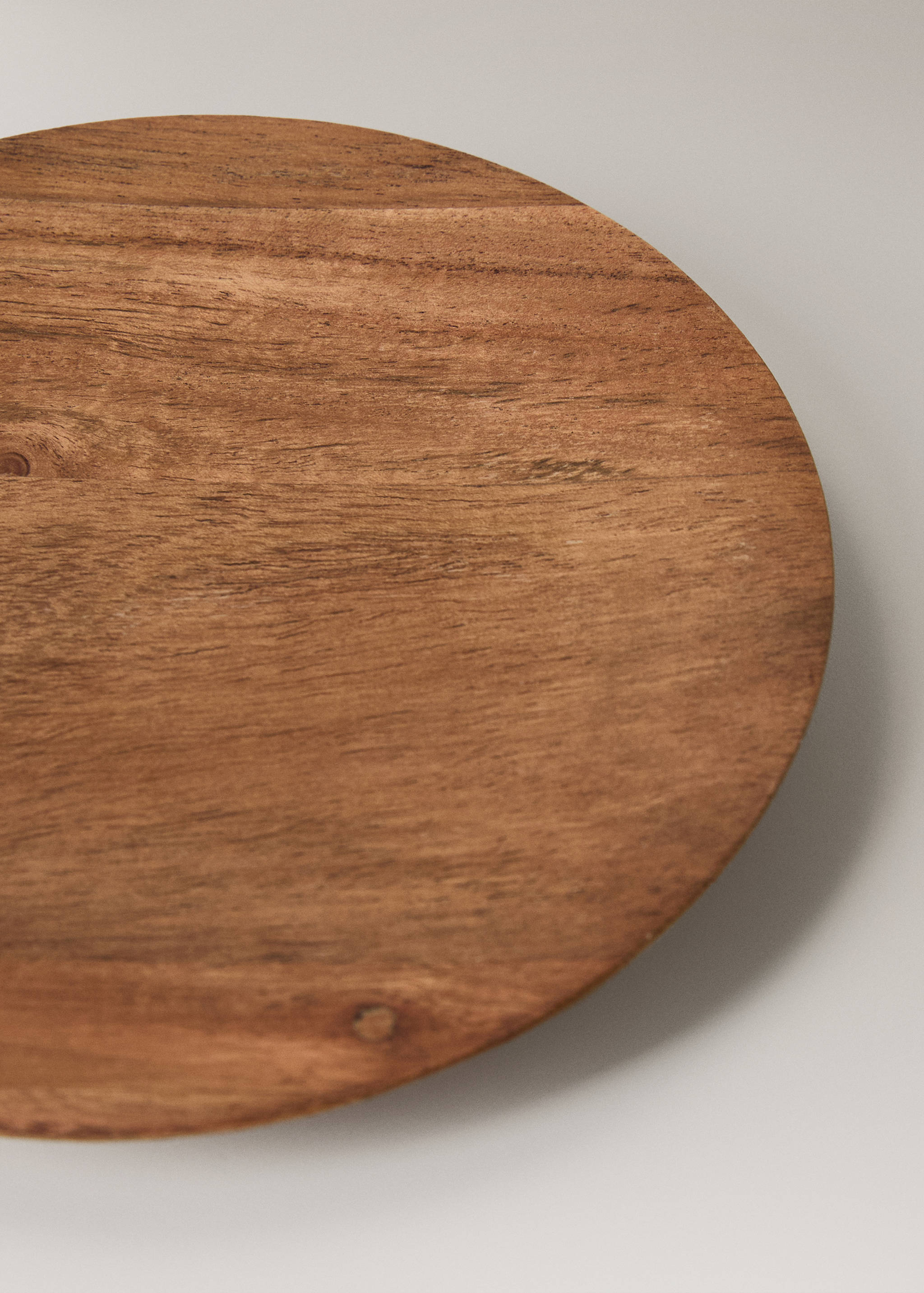 Malý kulatý dřevěný tác - Detail zboží 1