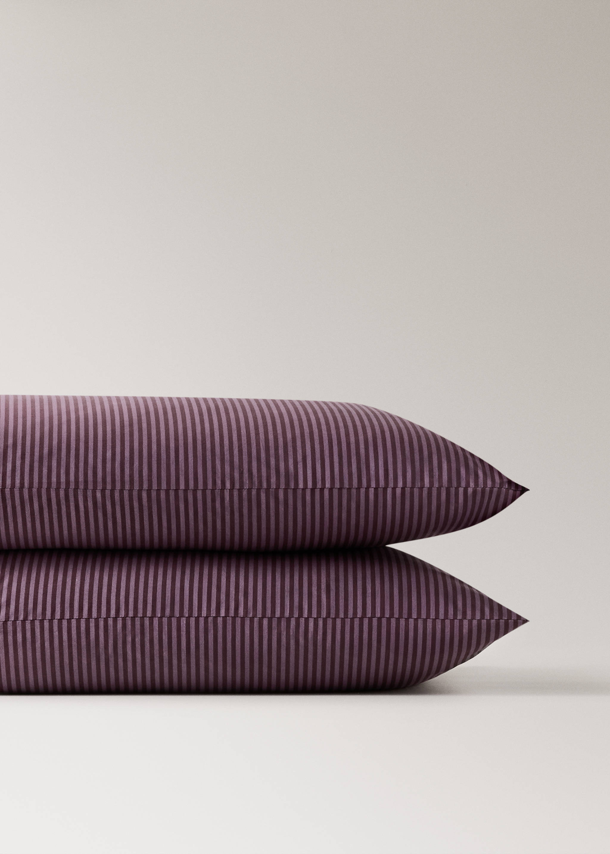 İki adet çizgili perkal pamuklu yastık kılıfı 50x75 cm - Ürün detayı 1