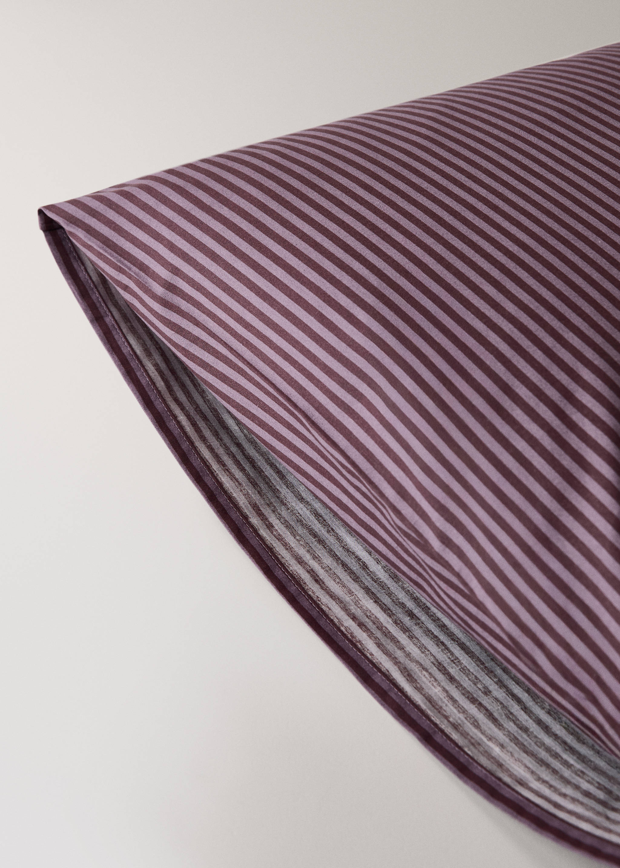 İki adet çizgili perkal pamuklu yastık kılıfı 50x75 cm - Ürün detayı 3