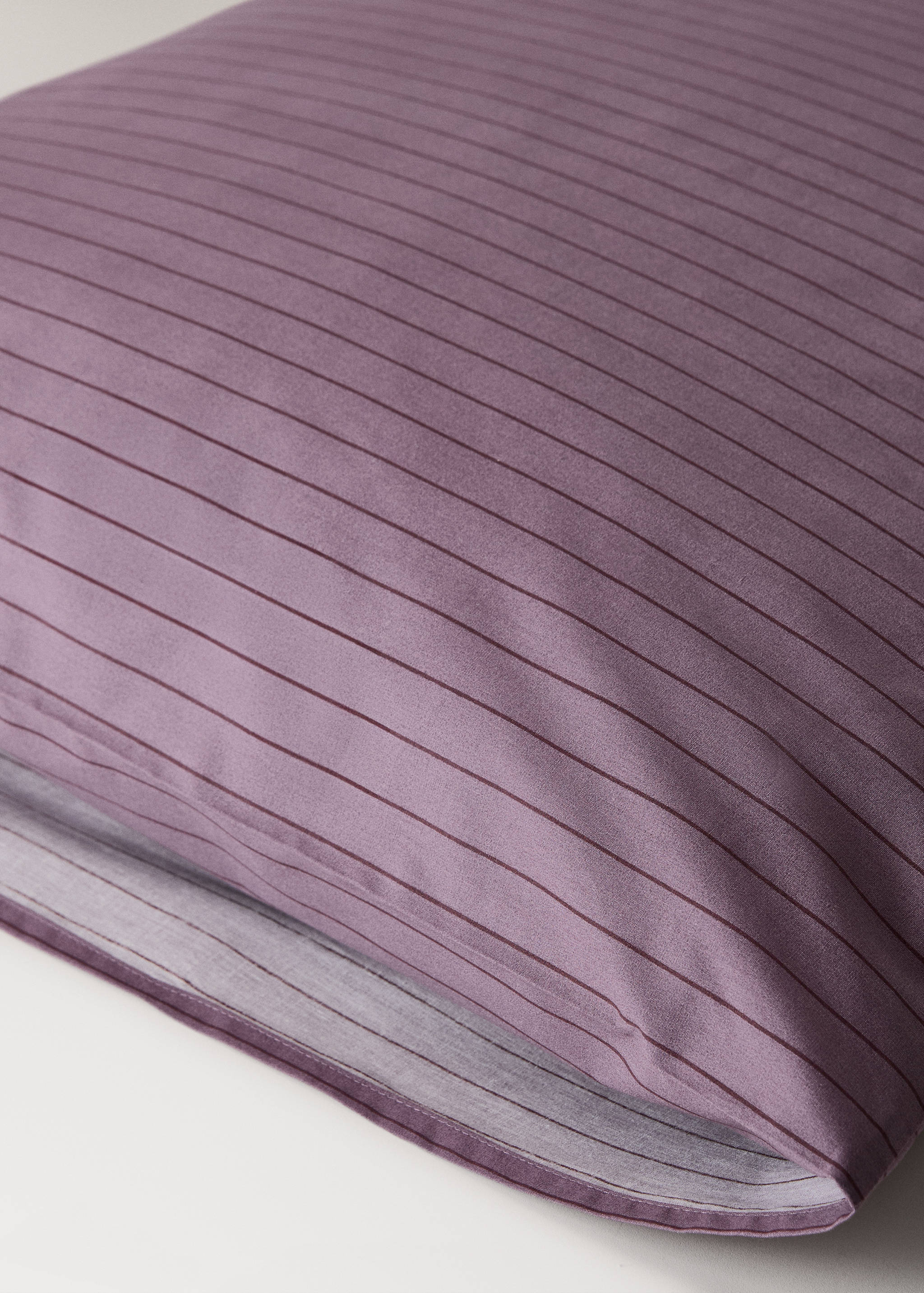 Çizgili perkal pamuklu iki adet yastık kılıfı 60x60 cm - Ürün detayı 2