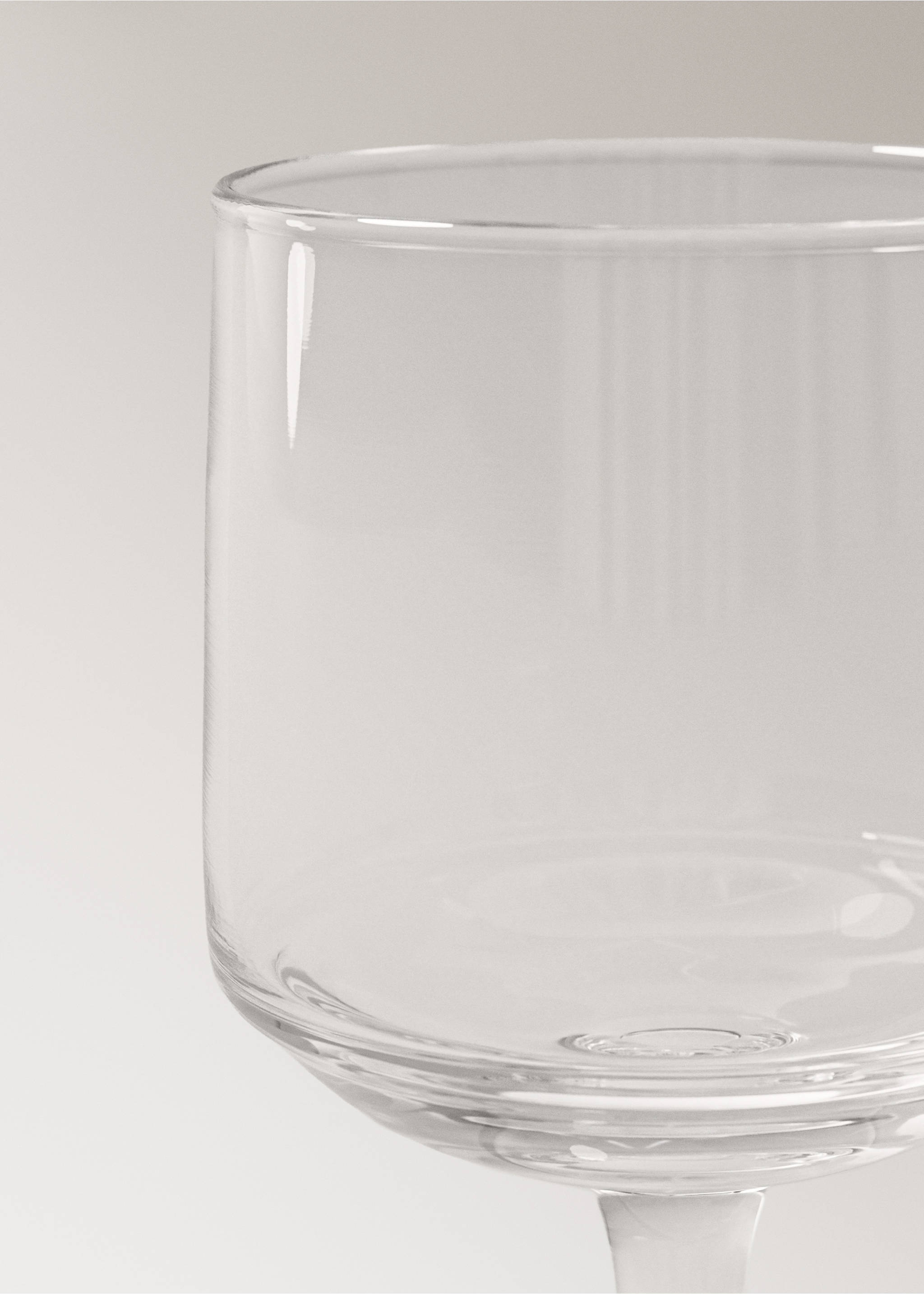 Clear glass cup - Details of the article 1, Off White. Ref: 17023828-00.