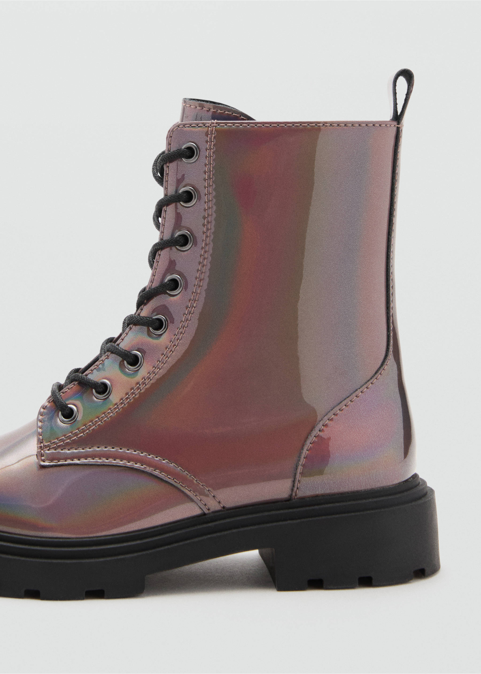 Zipped metallic boots - Details of the article 1, Maroon. Ref: 17024078-00.