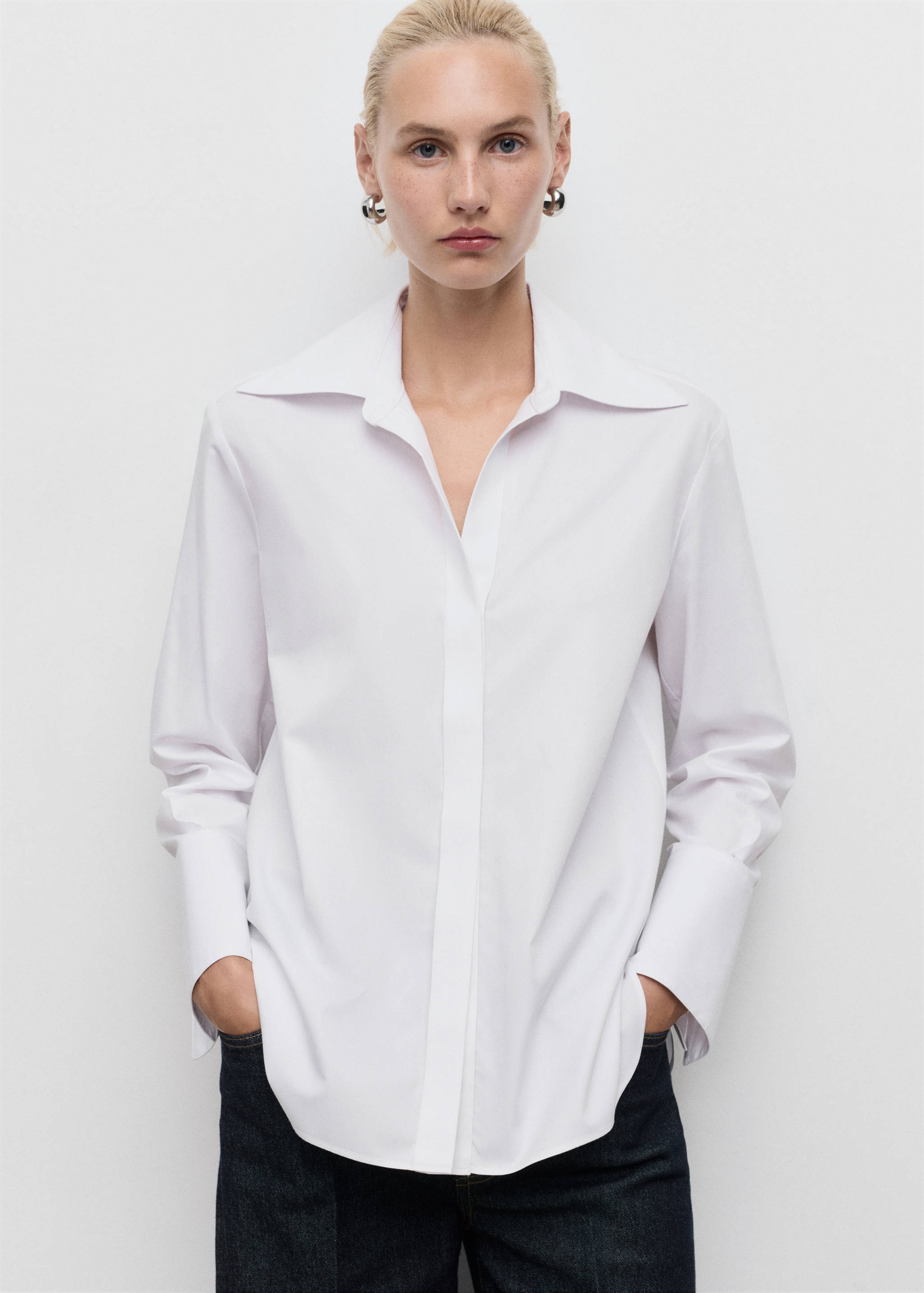 Shirt with concealed placket and collar - Medium plane