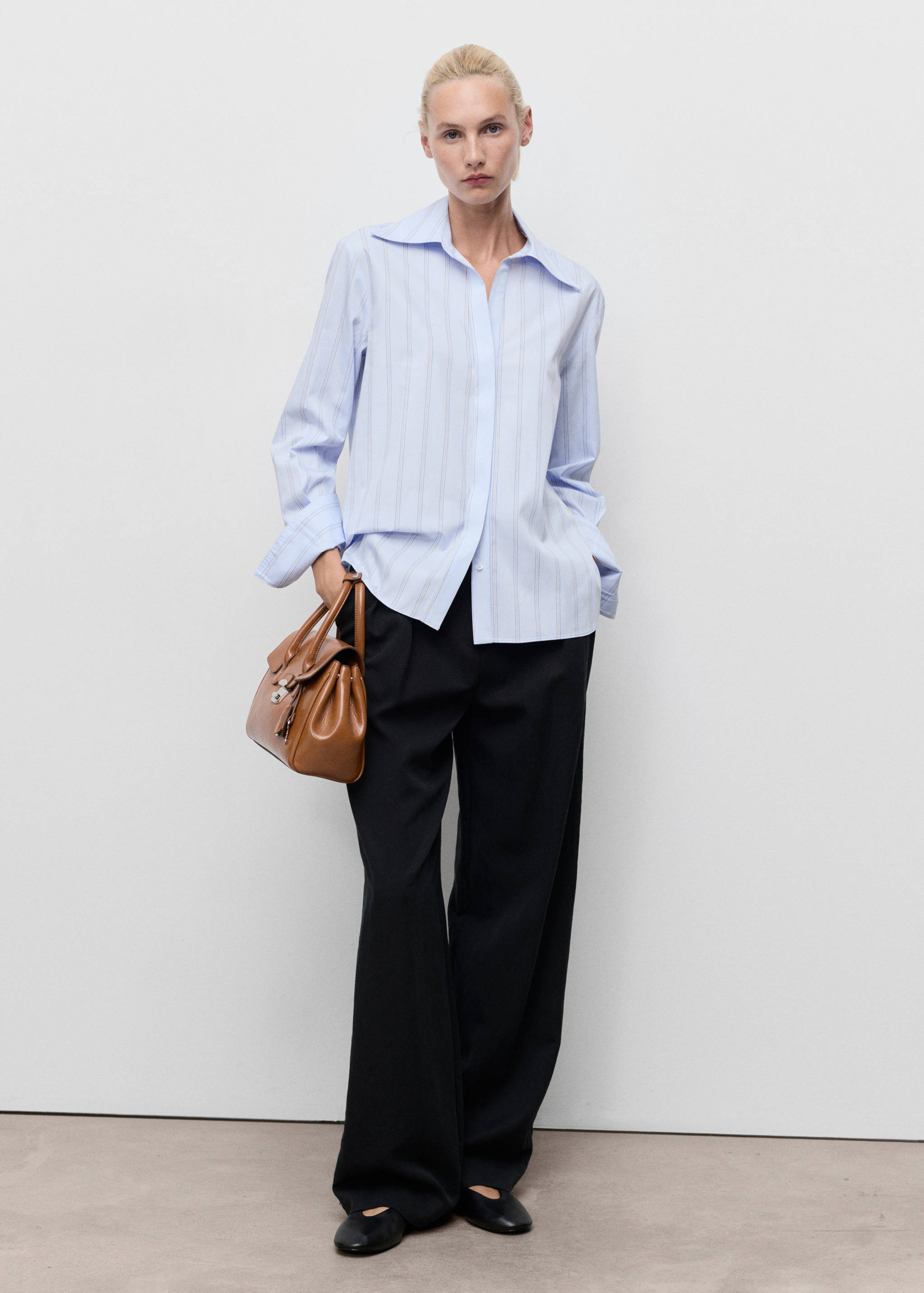 Lapels striped shirt - General plane