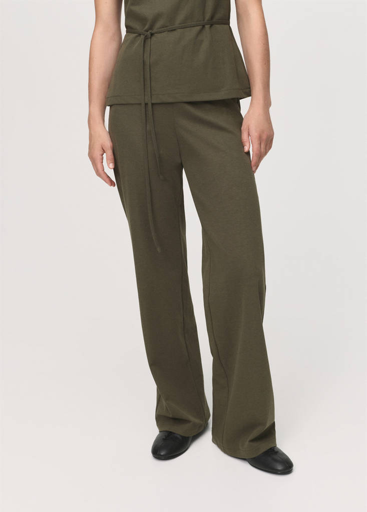 Straight-fit trousers with elastic waist — Khaki