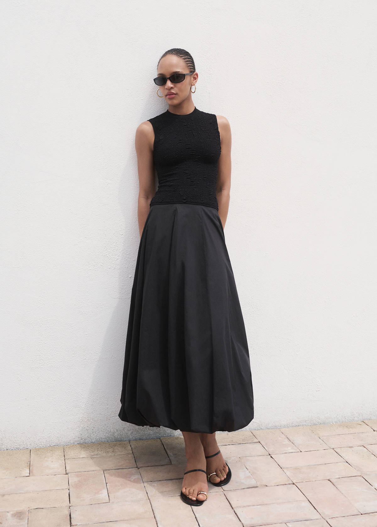 Textured crepe top — Black
