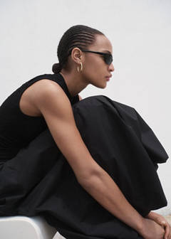 Textured crepe top — Black 5
