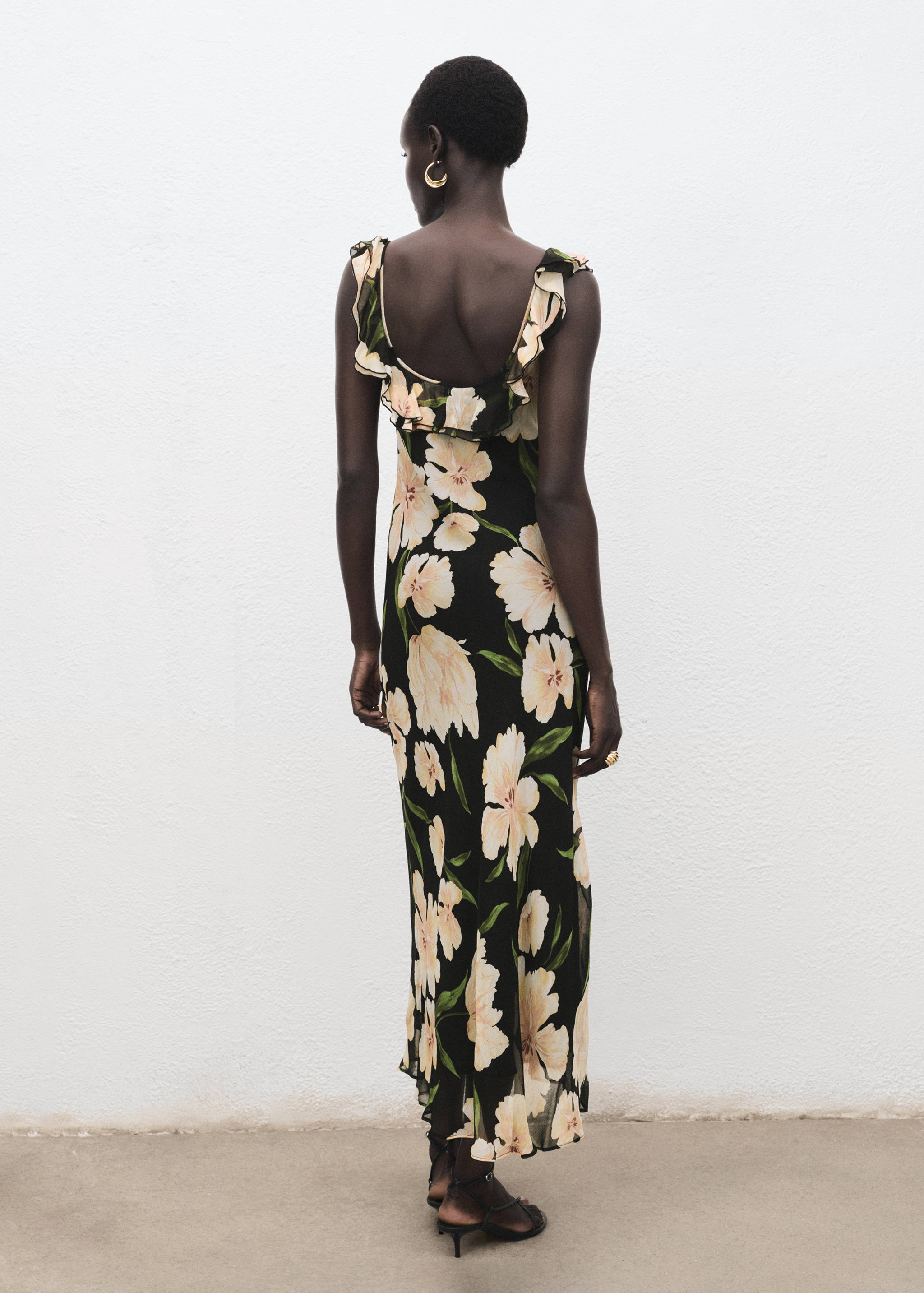 Floral-print dress with ruffle detail - Reverse of the article