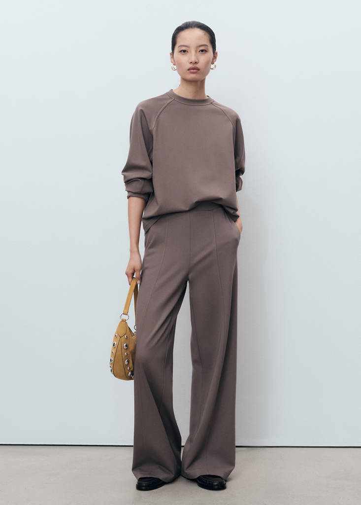 Jogger trousers with elastic waist — Medium Brown