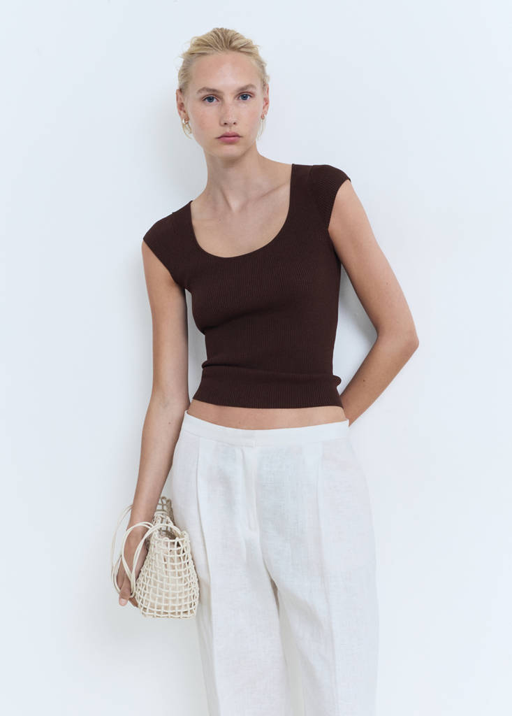 Short-sleeved ribbed sweater — Chocolate