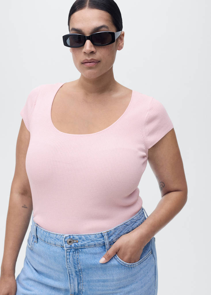 Short-sleeved ribbed sweater — Pastel Pink