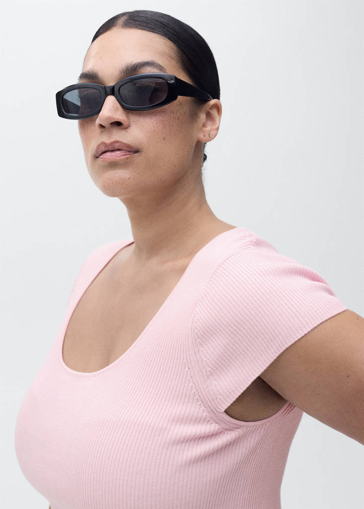 Short-sleeved ribbed sweater — Pastel Pink