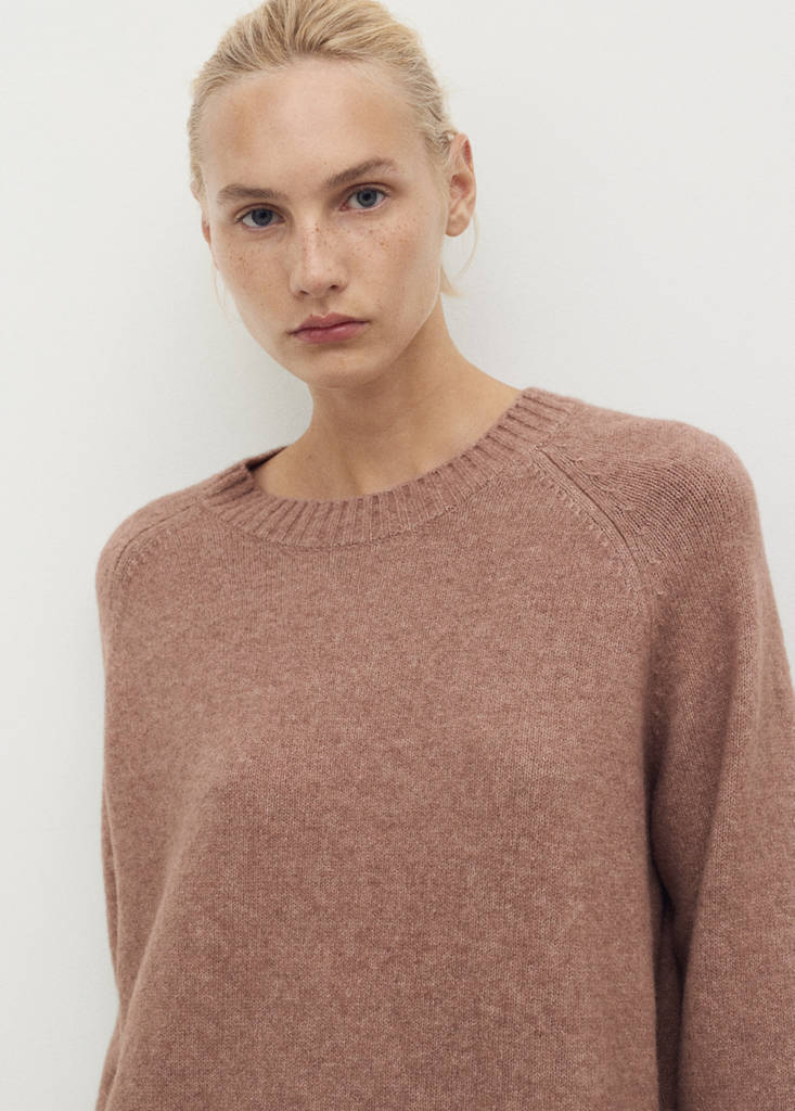 Round-neck knitted sweater — Medium Brown