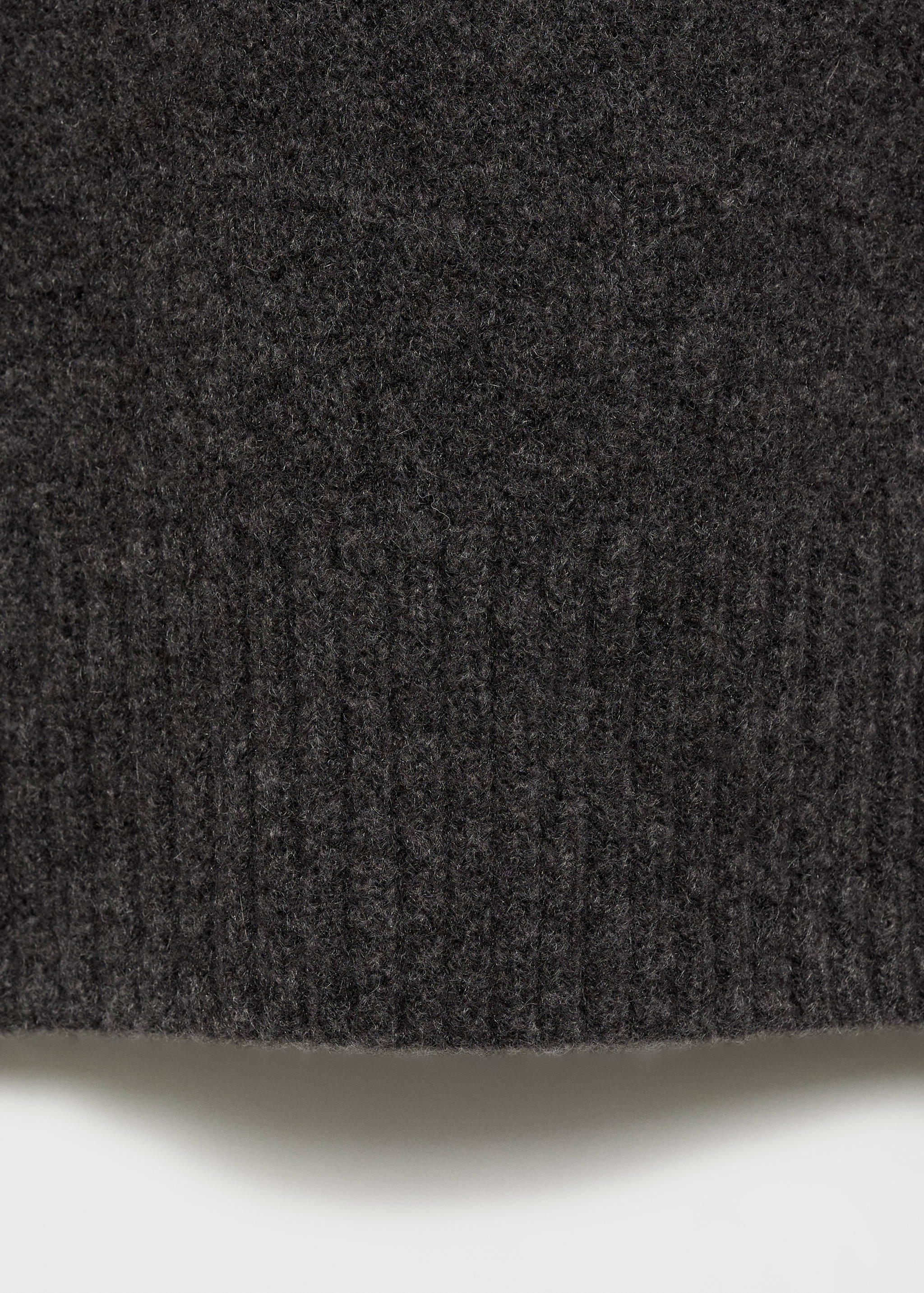 Round-neck knitted sweater - Details of the article 0