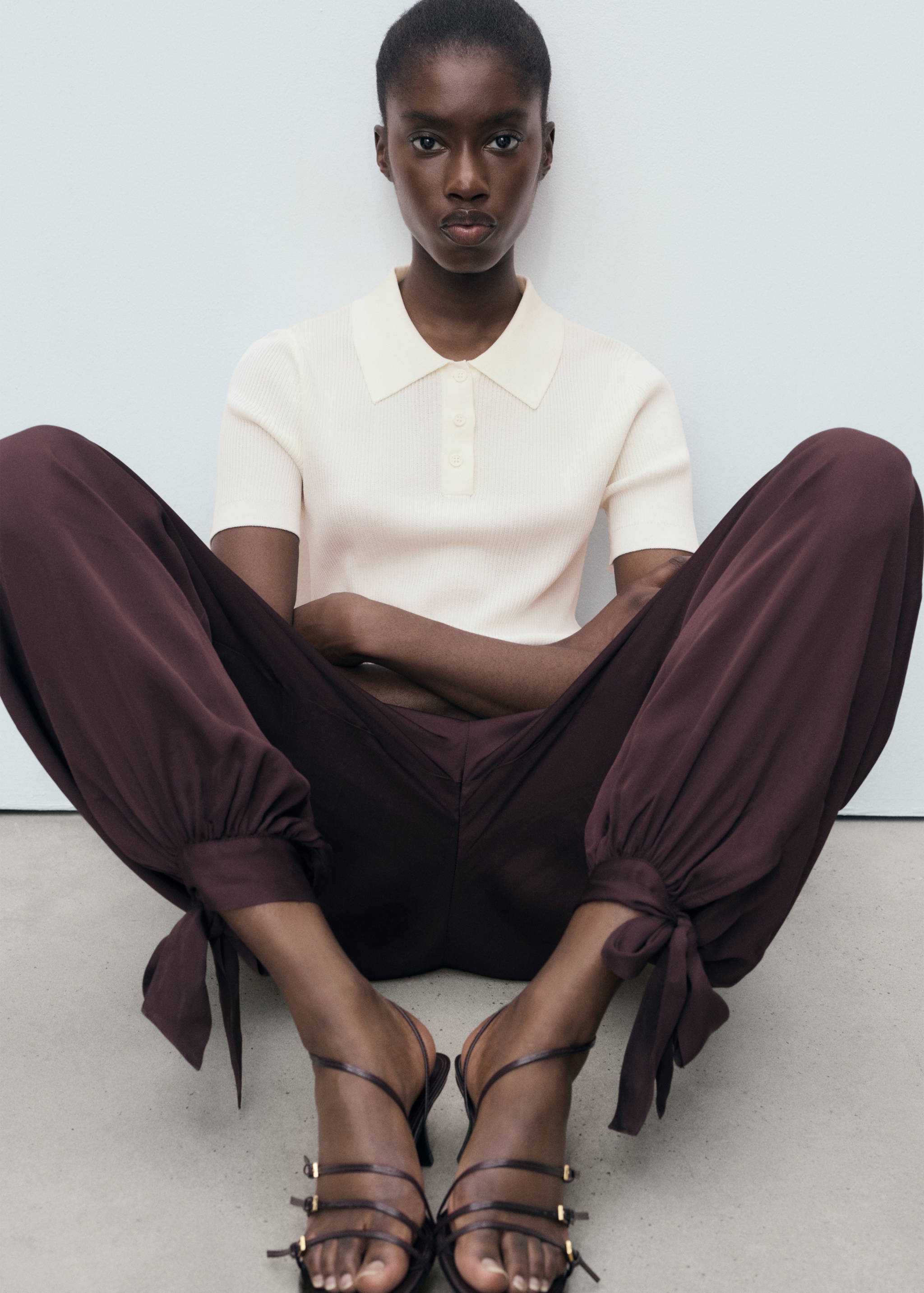 Sweter z krótkim rękawem i kołnierzykiem polo - Szczegóły artykułu 6