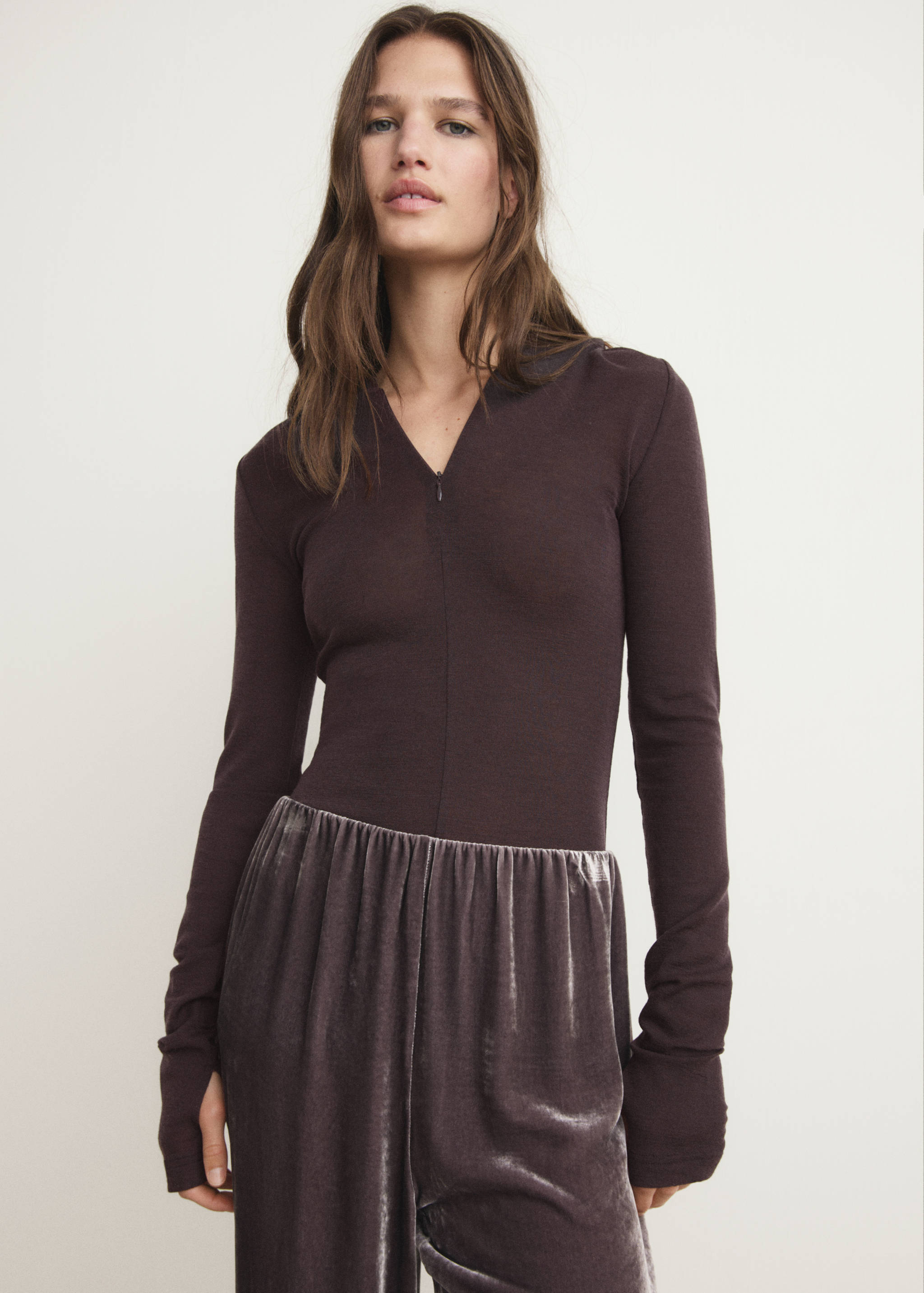 Ulltröja med huva - Bild av mittparti