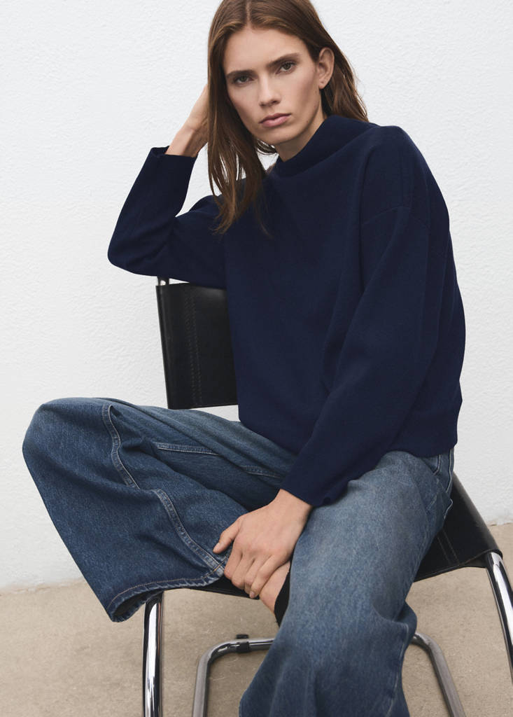 Ruched turtleneck sweater — Navy