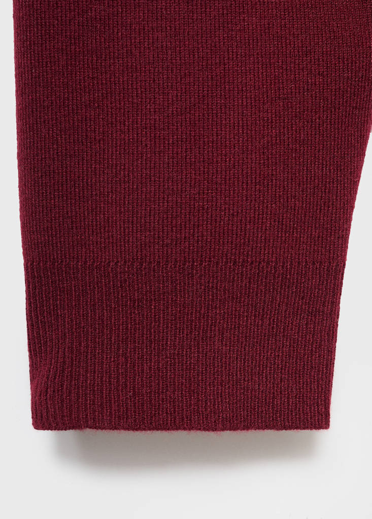 Ruched turtleneck sweater — Maroon