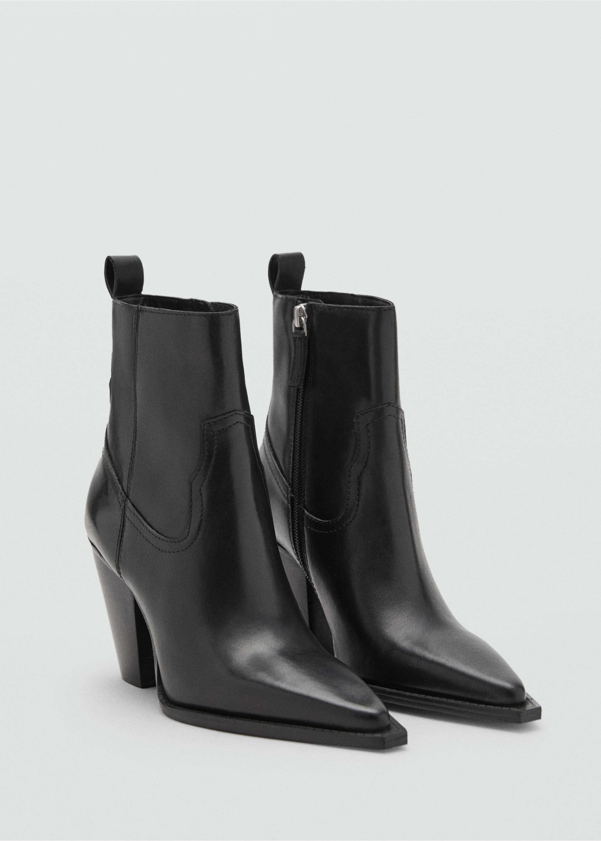 Bottines cuir talon bloc - Plan moyen, Noir. Ref: 17024115-00.
