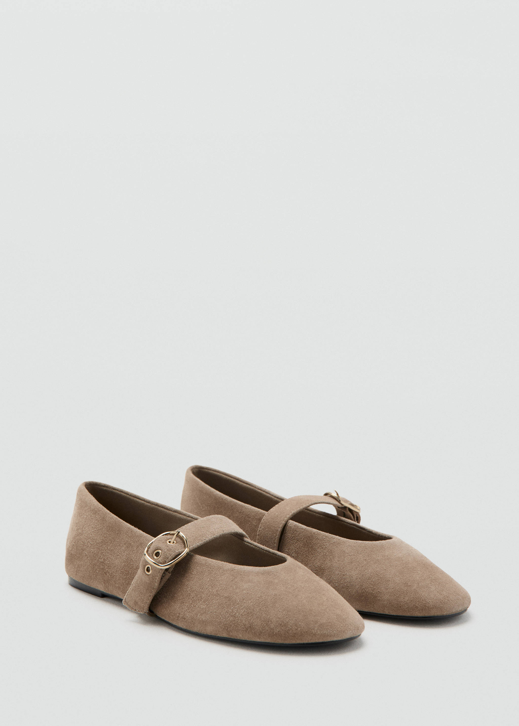 Ballerines cuir daim - Plan moyen