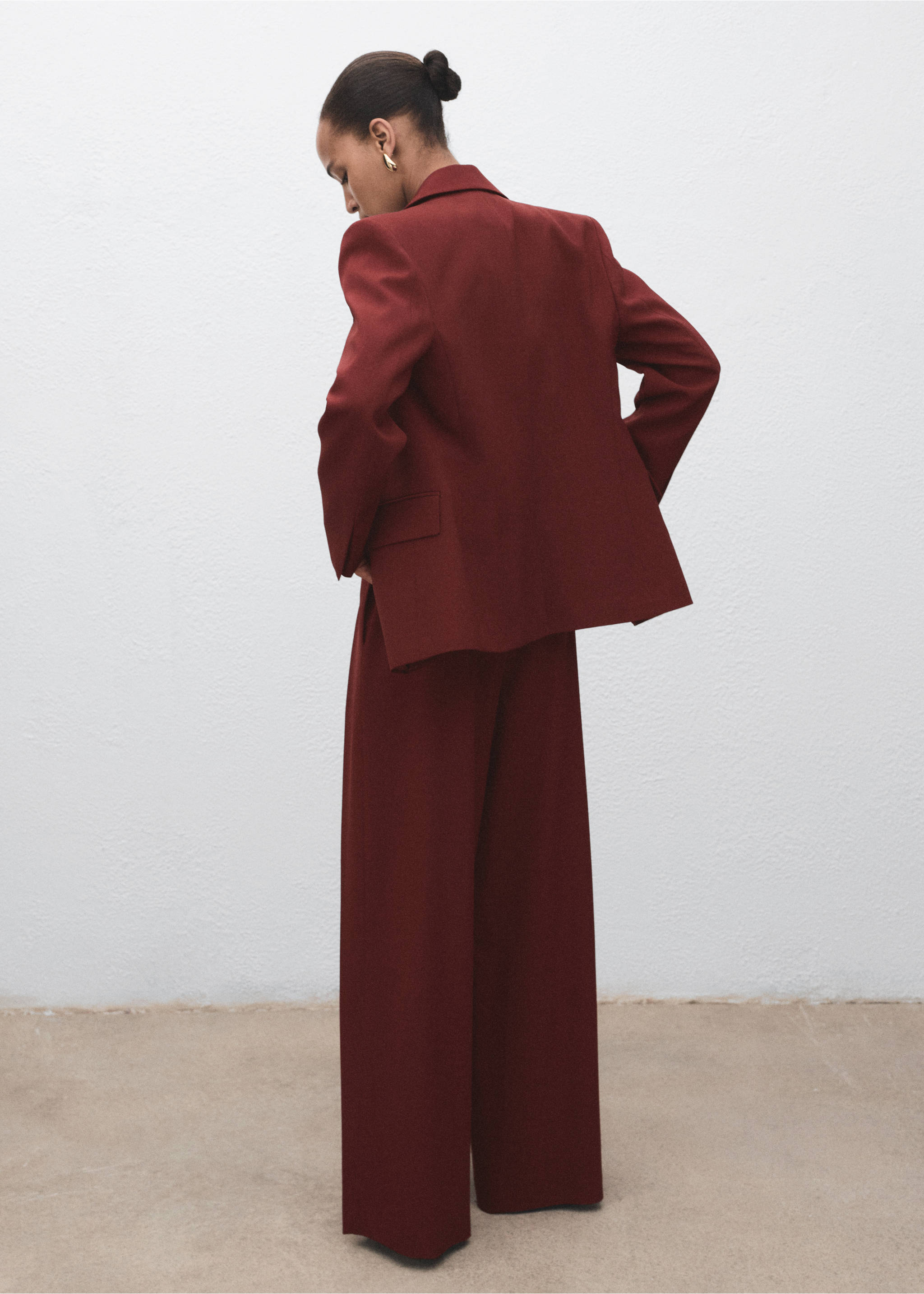 Pantalon de costume large à pinces - Verso de l’article, Orange foncé. Ref: 17024120-00.