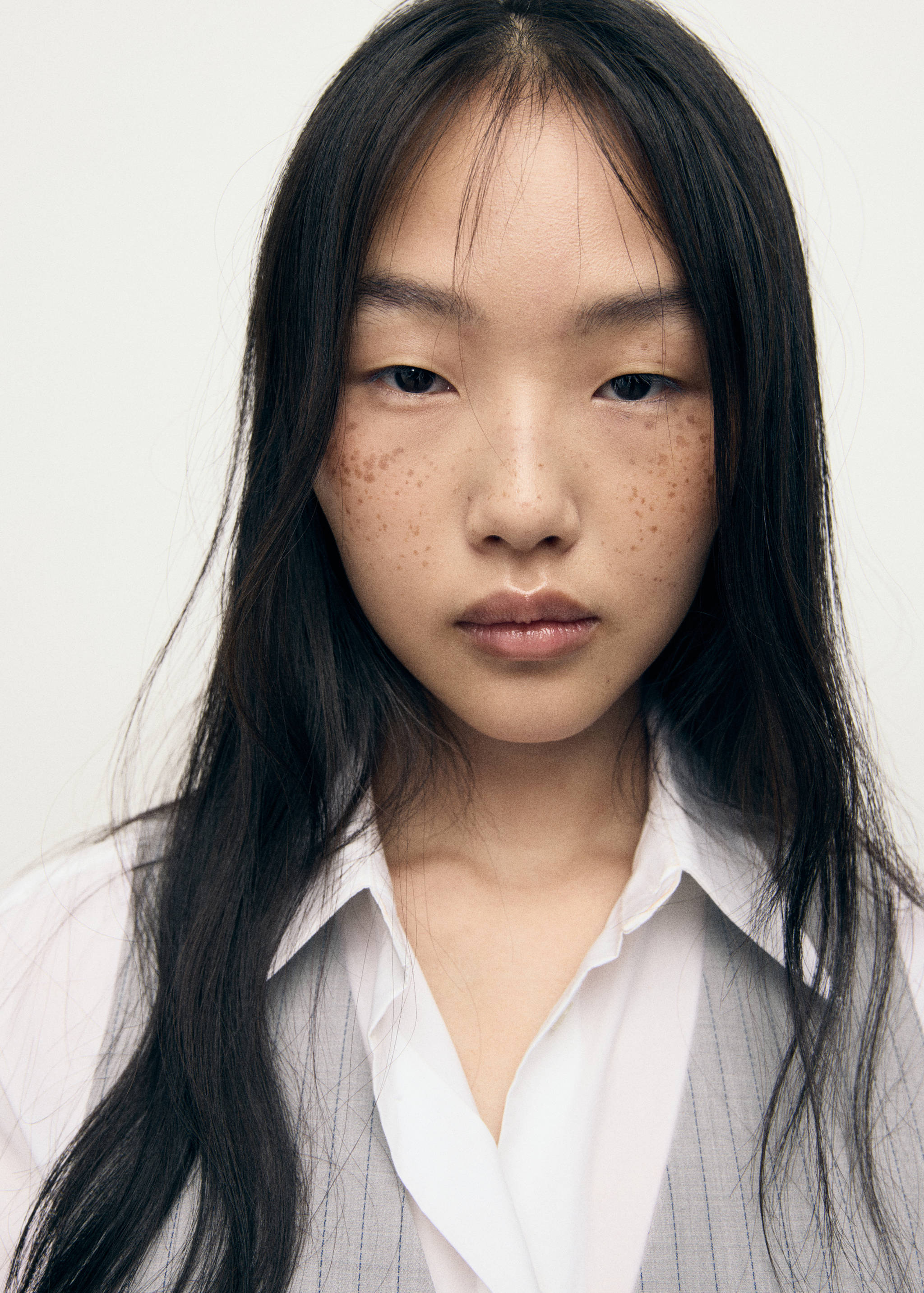 Pinstriped suit vest - Details of the article 1