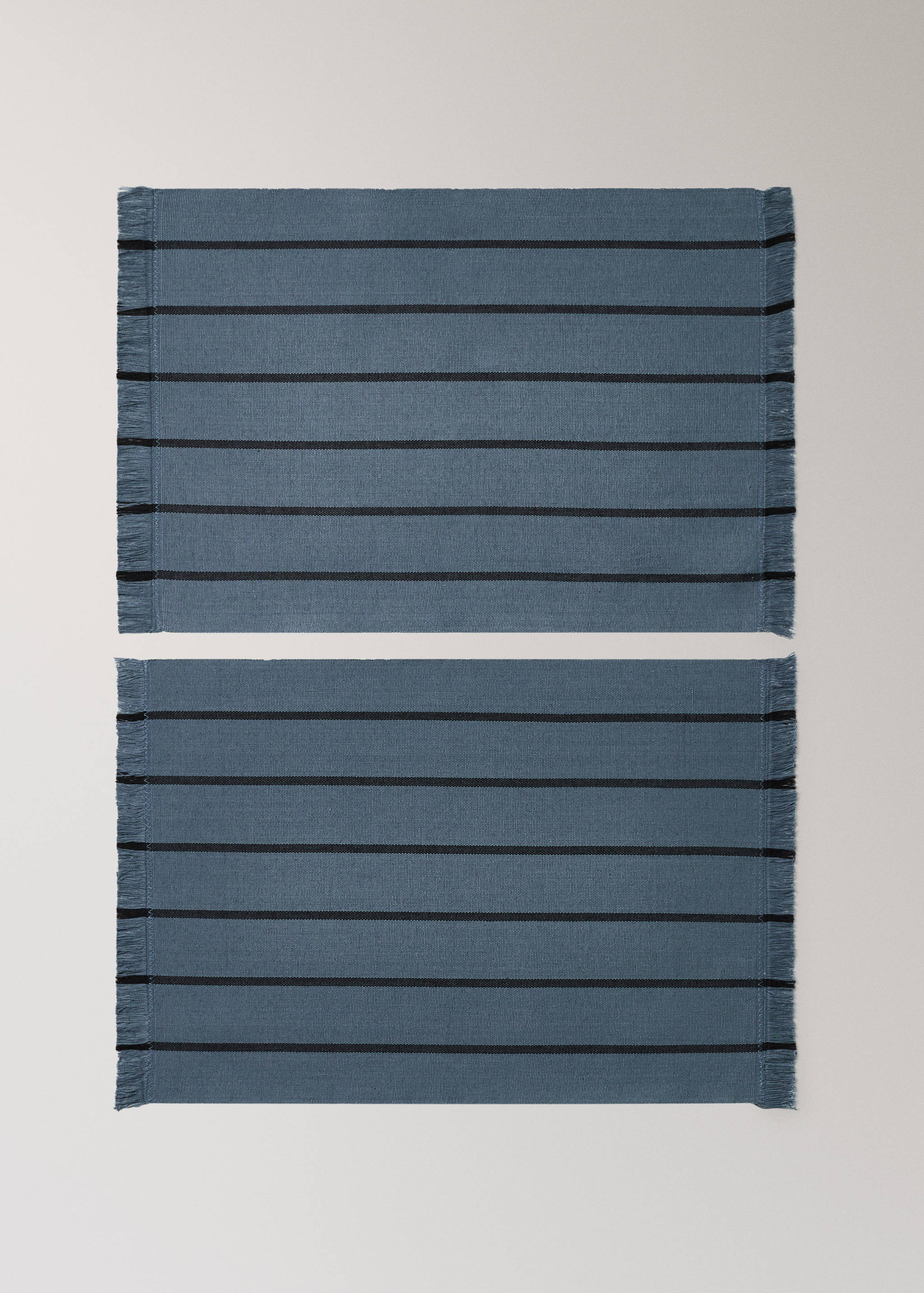 Estovalles individuals ratlles serrells - Article sense model