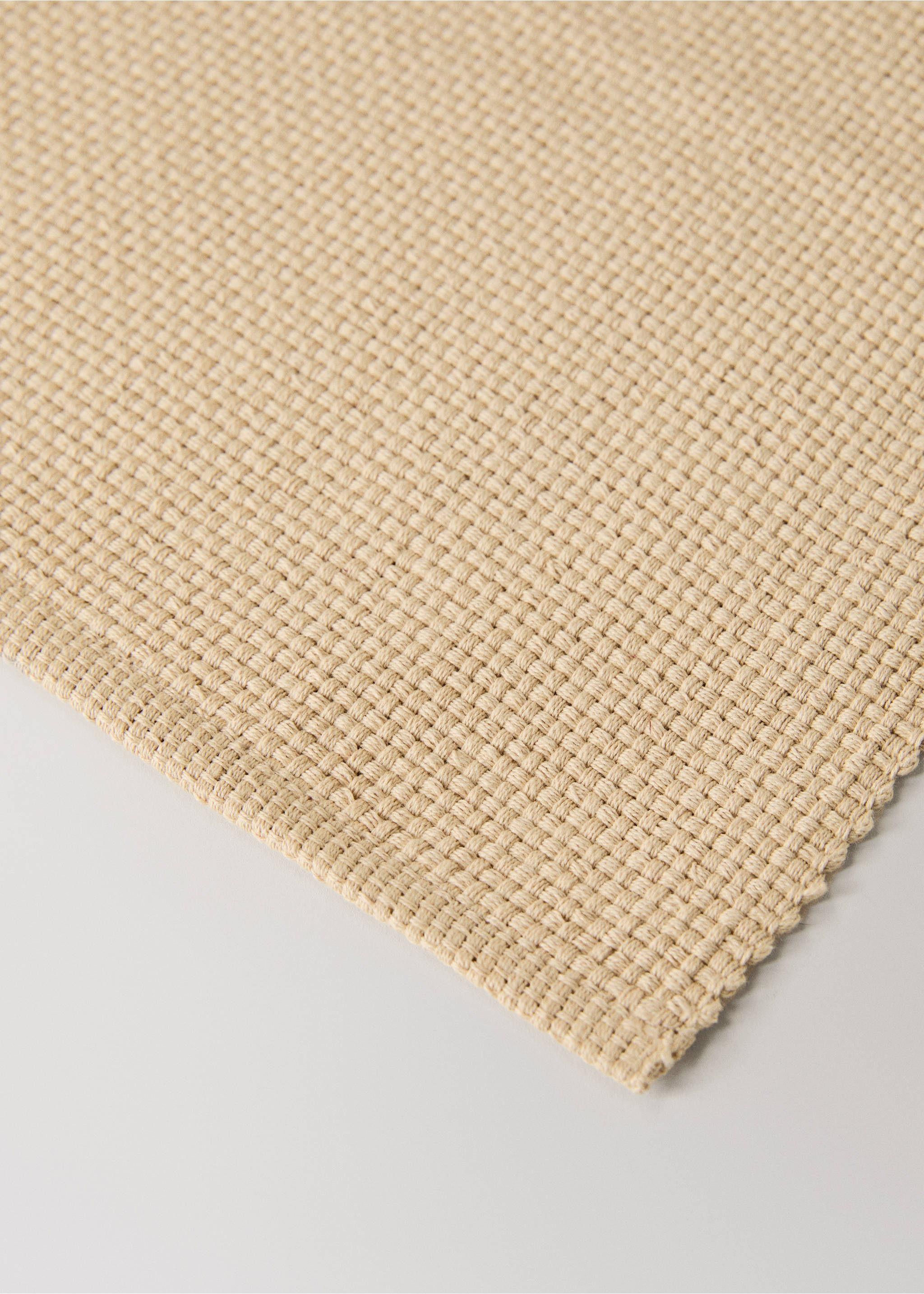 Cotton placemat made from piqué-textured cotton fabric - Details of the article 2, Light/Pastel Brown. Ref: 17024126-00.