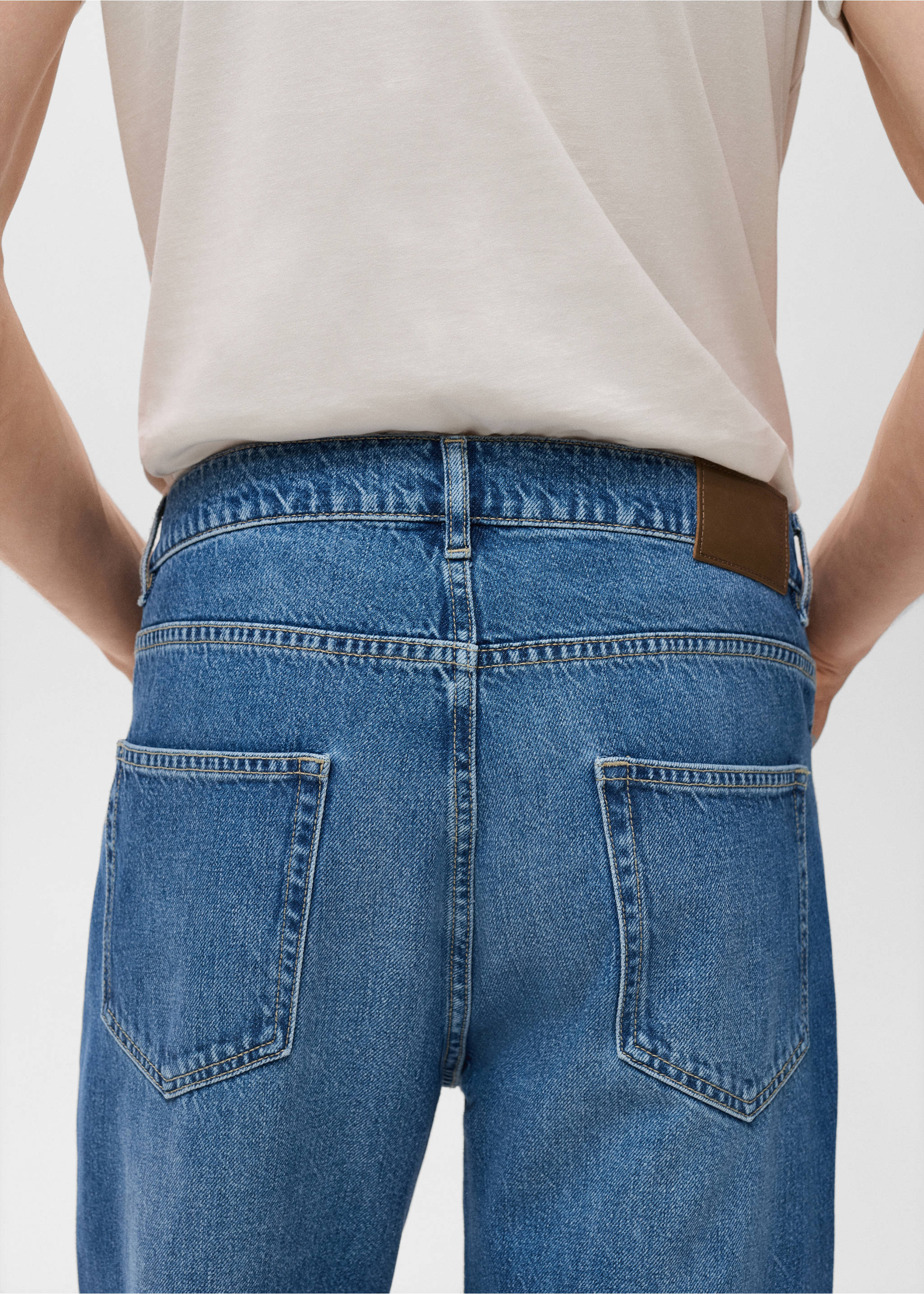 Jean Lori tapered-fit - Détail de l'article 2, Bleu foncé. Ref: 17024417-00.