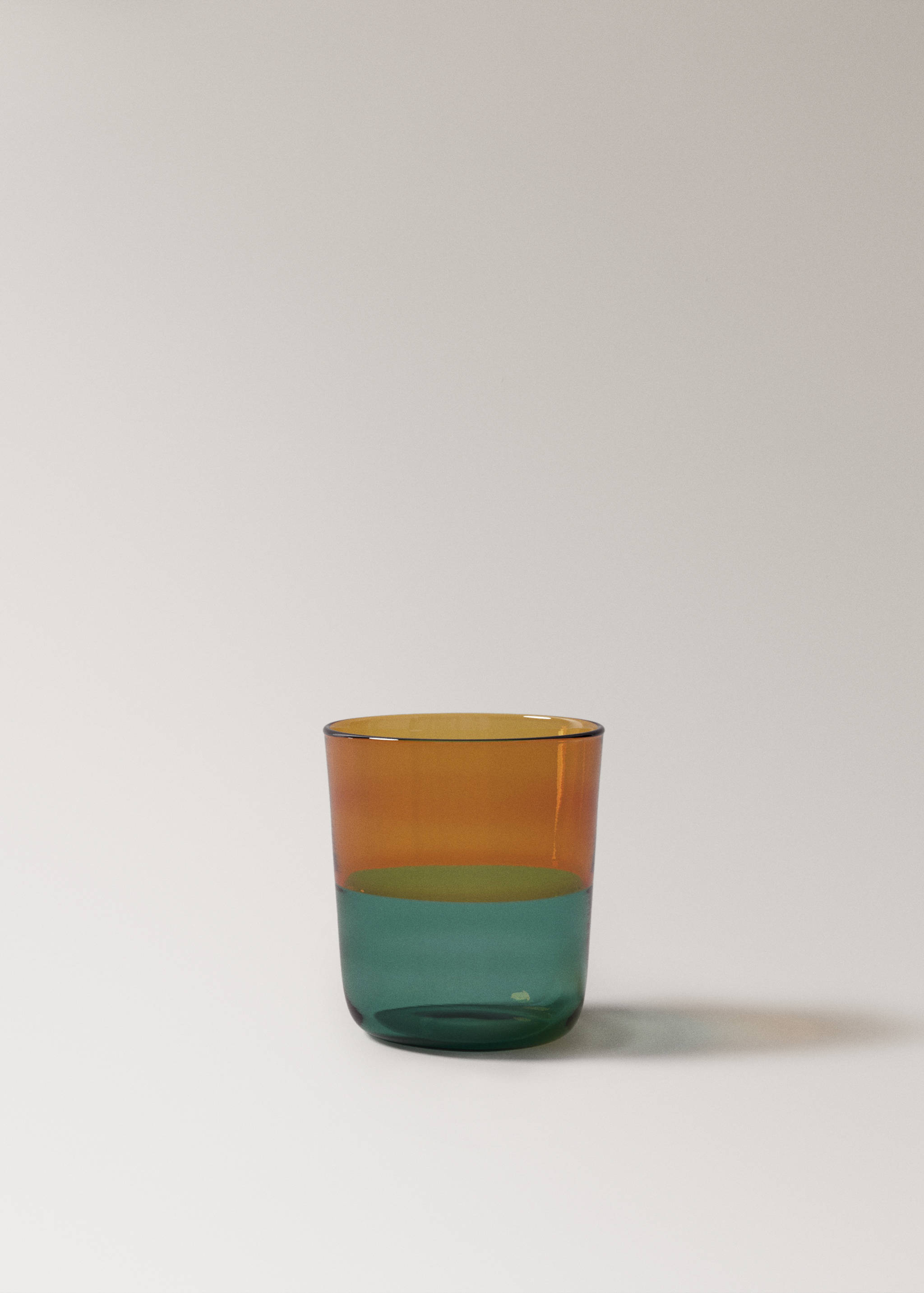 Verre en verre borosilicate bicolore - Article sans modèle