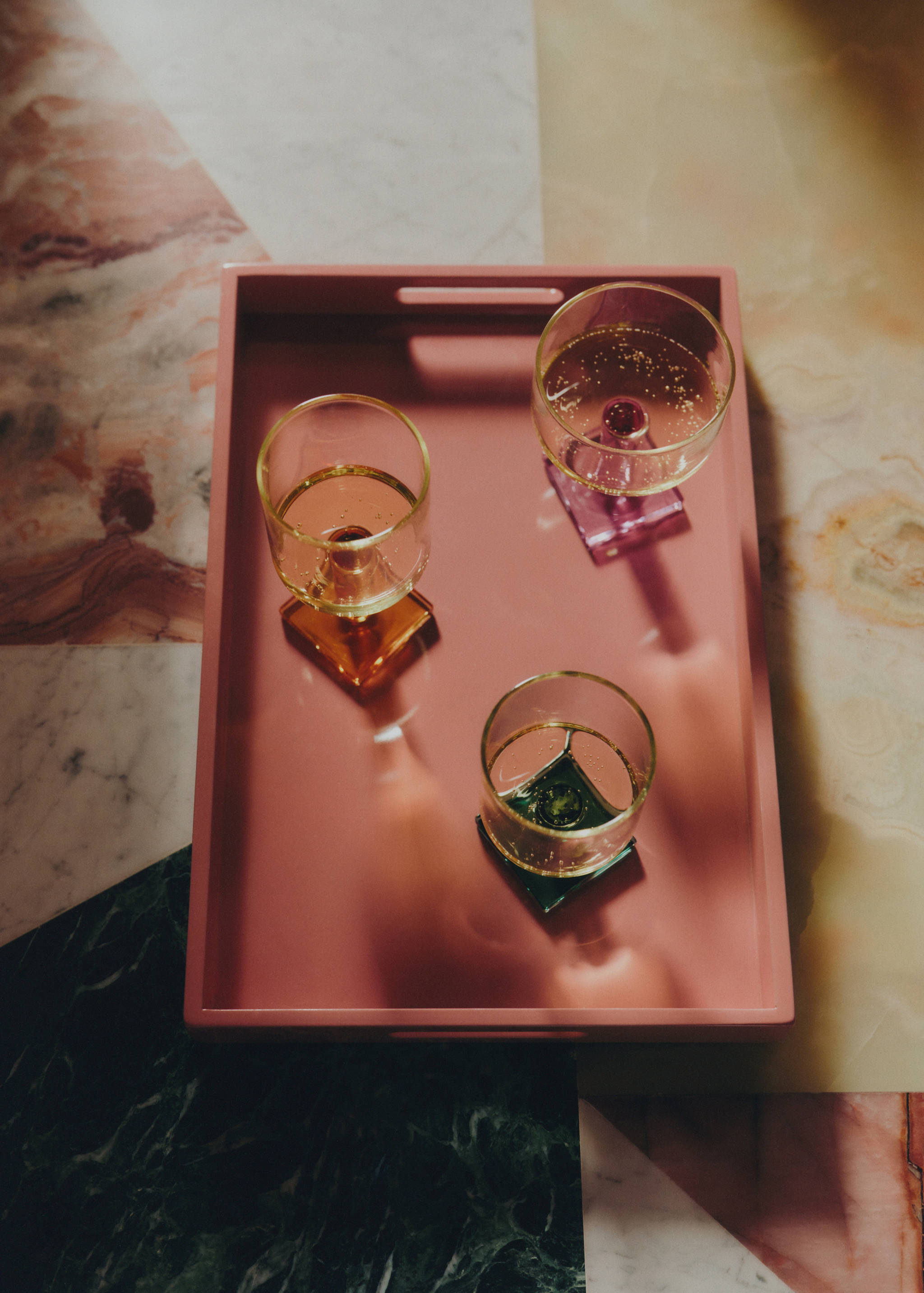 Kieliszek ze szkła borokrzemianowego z kolorową podstawą - Szczegóły artykułu 6