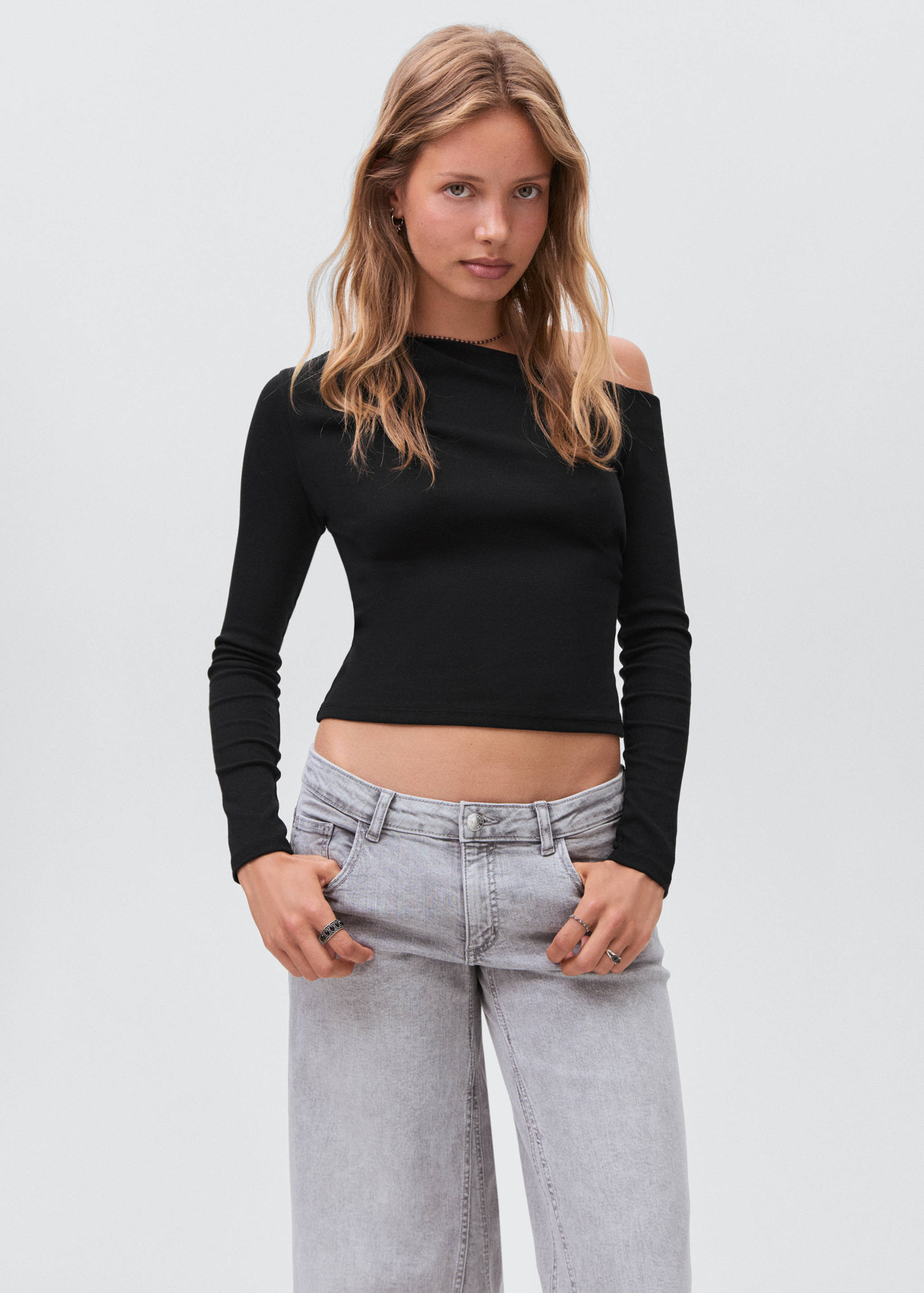 Samarreta cotó asimètrica - Pla mig