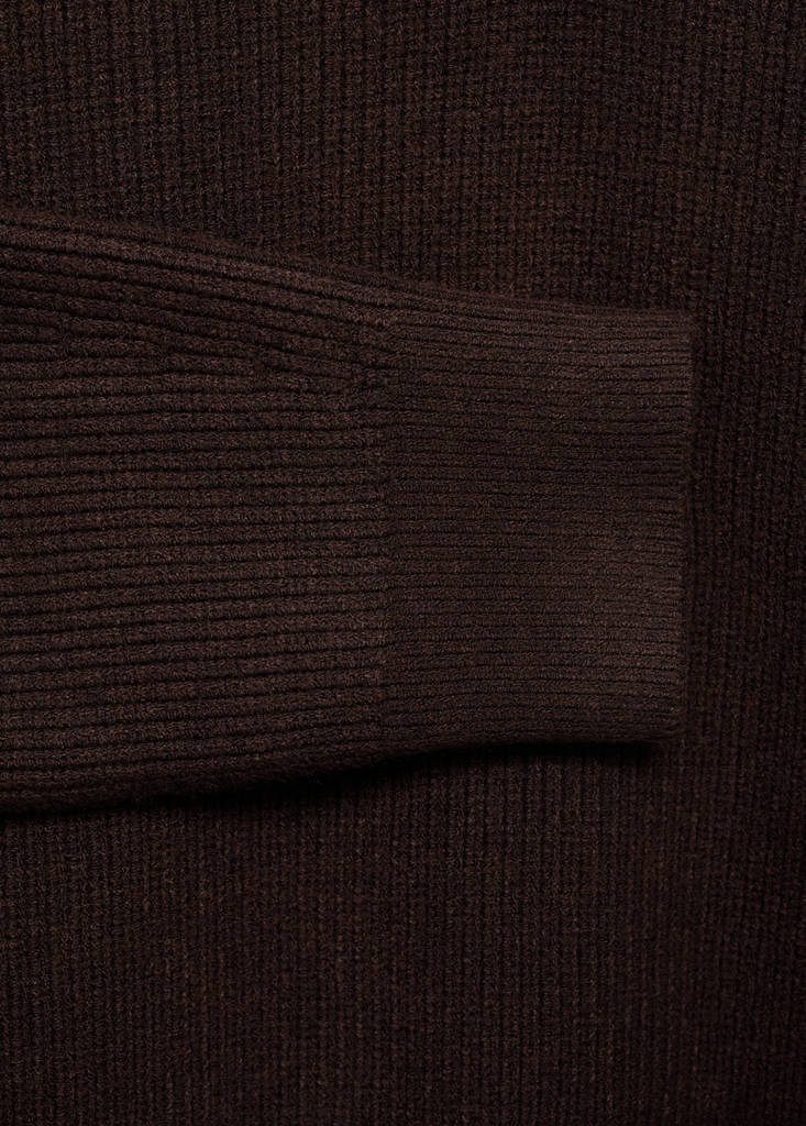 Sweater with contrasting zip collar — Chocolate
