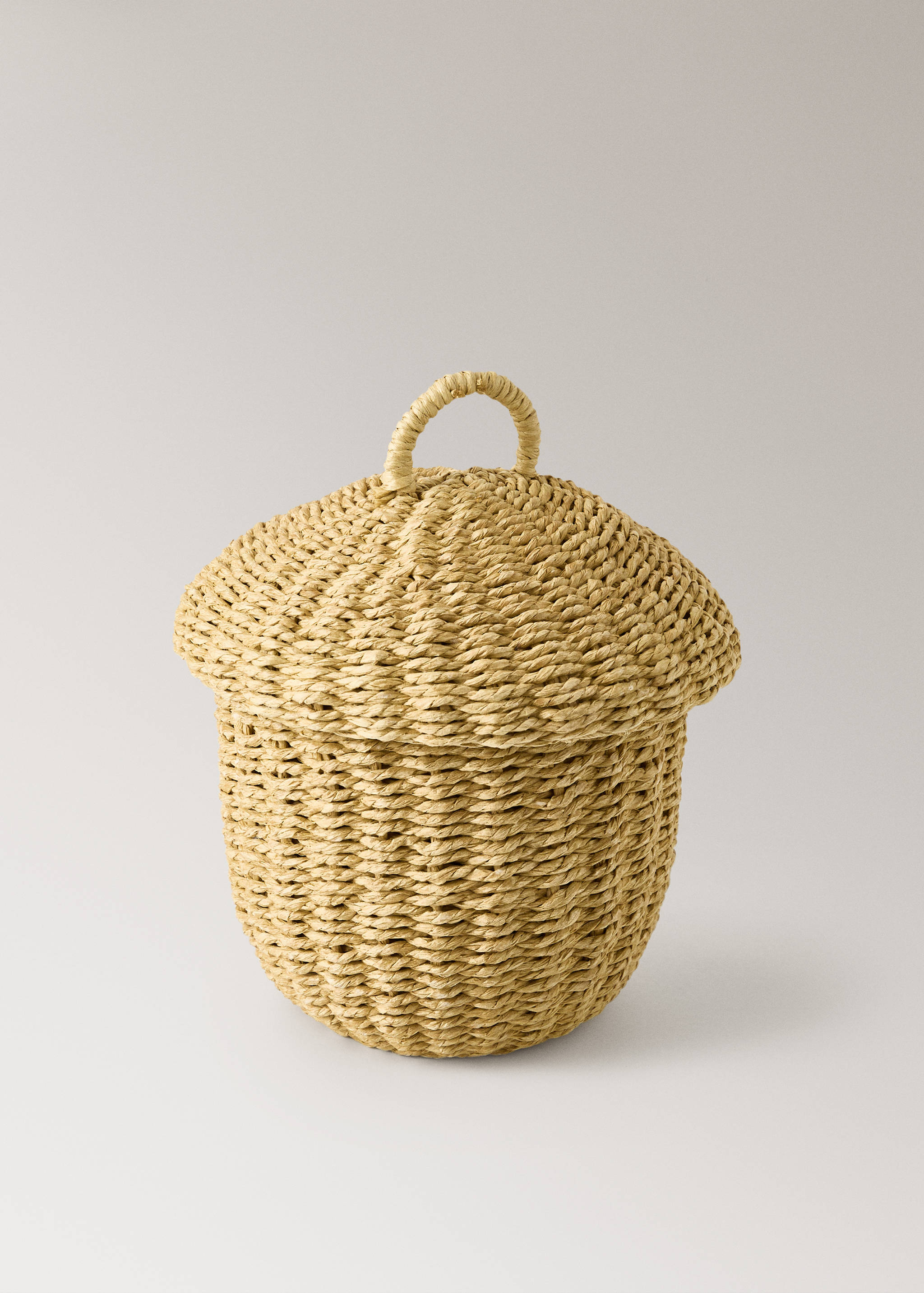 Children’s paper basket with acorn design - Details of the article 1