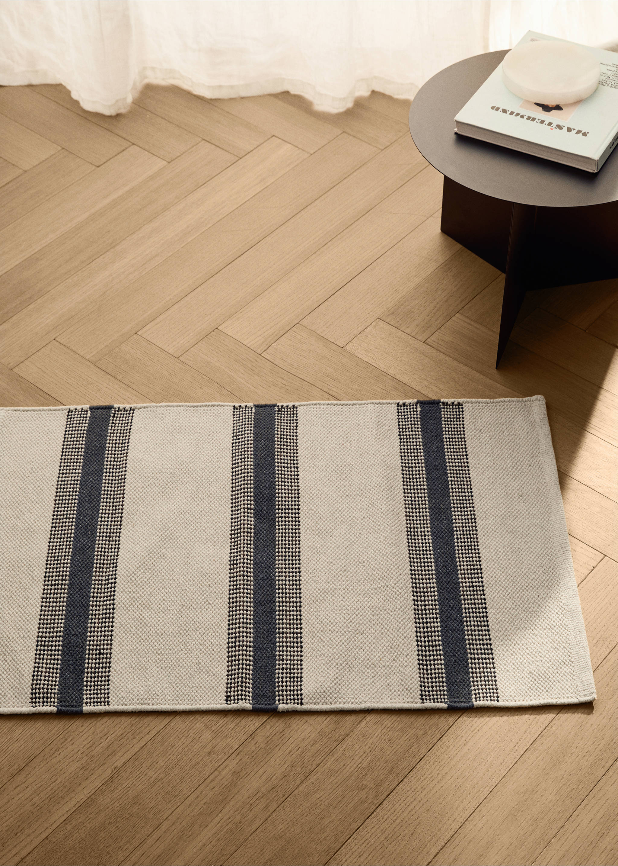 Cotton rug with striped design - General plane, Night Blue. Ref: 17024786-00.