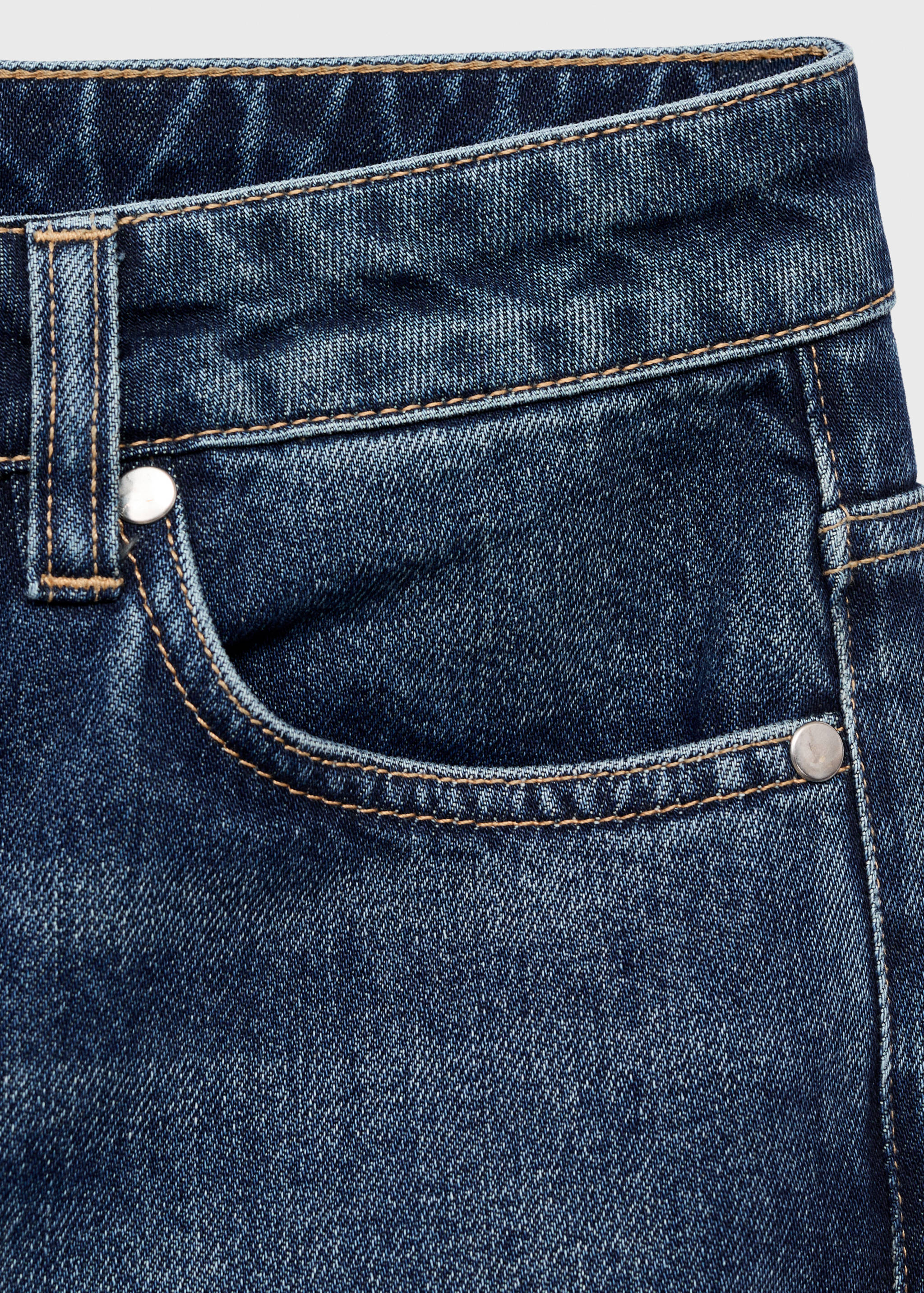 Mid-rise straight jeans - Details of the article 0