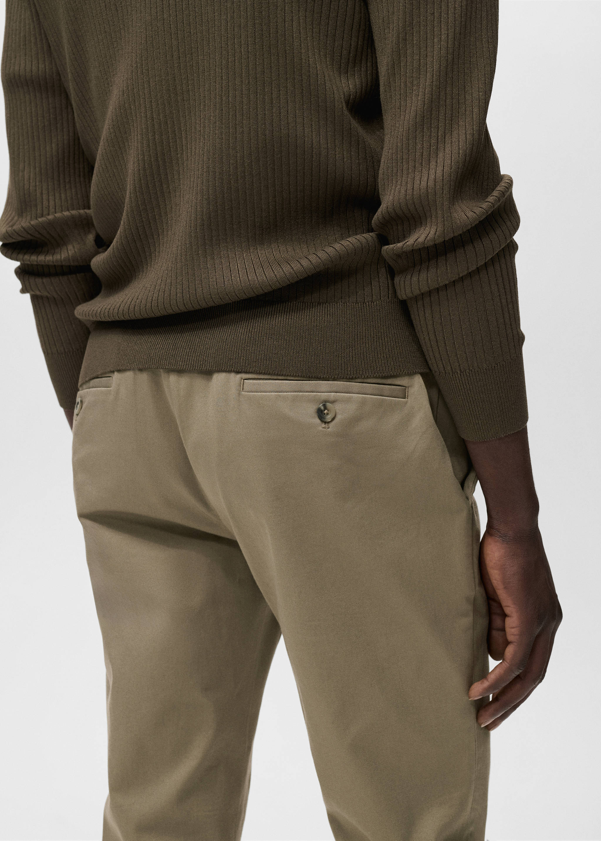 Pantalón Barna slim fit chino sarga - Detalle del artículo 2