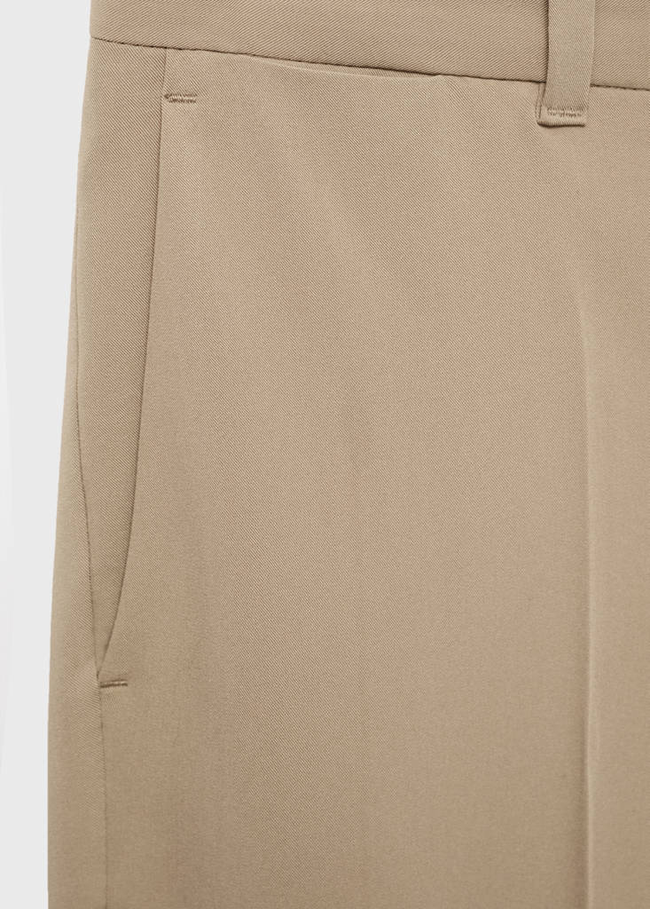 Slim-fit comfort trousers — Beige