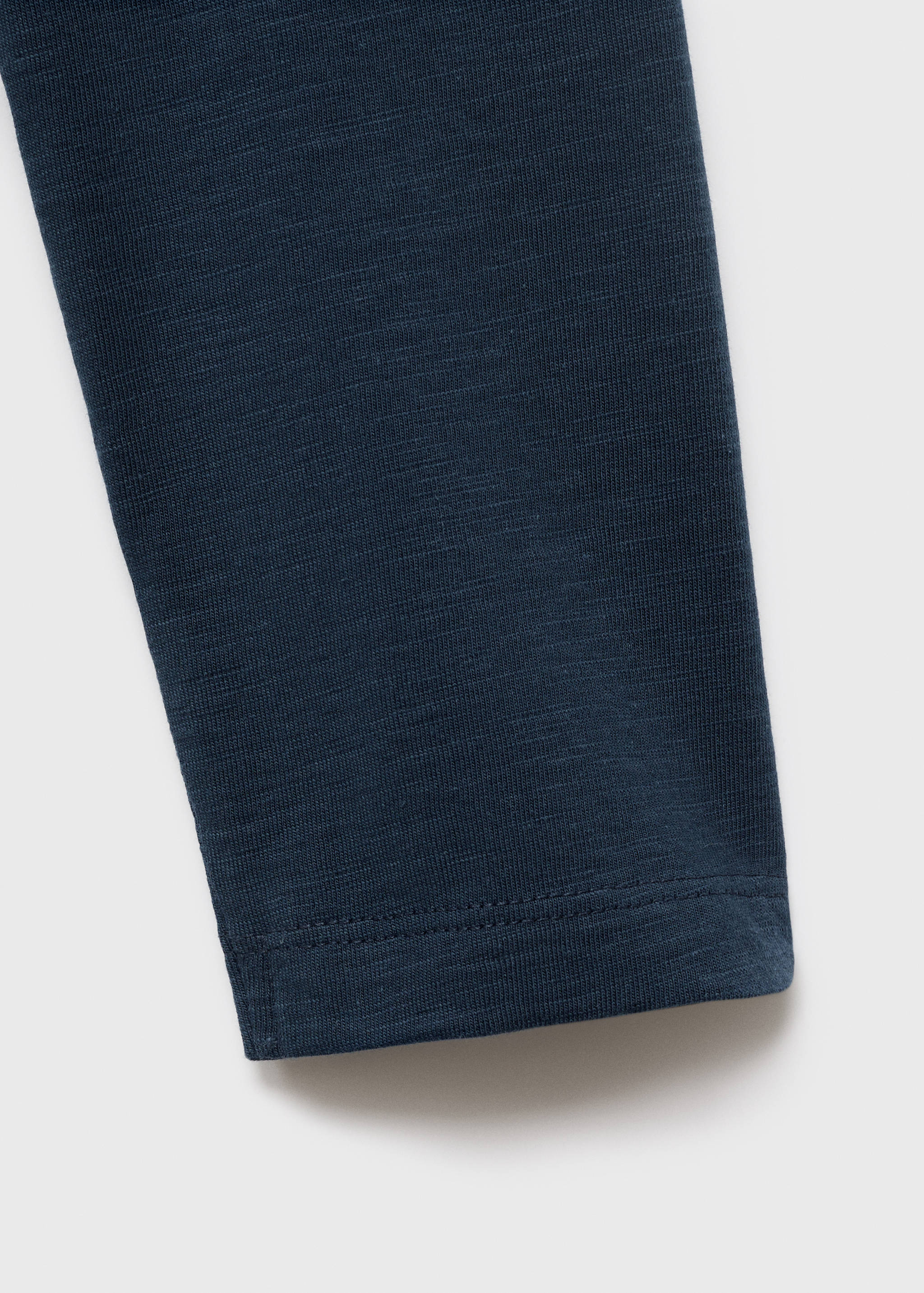 Camiseta cuello contraste - Detalle del artículo 0