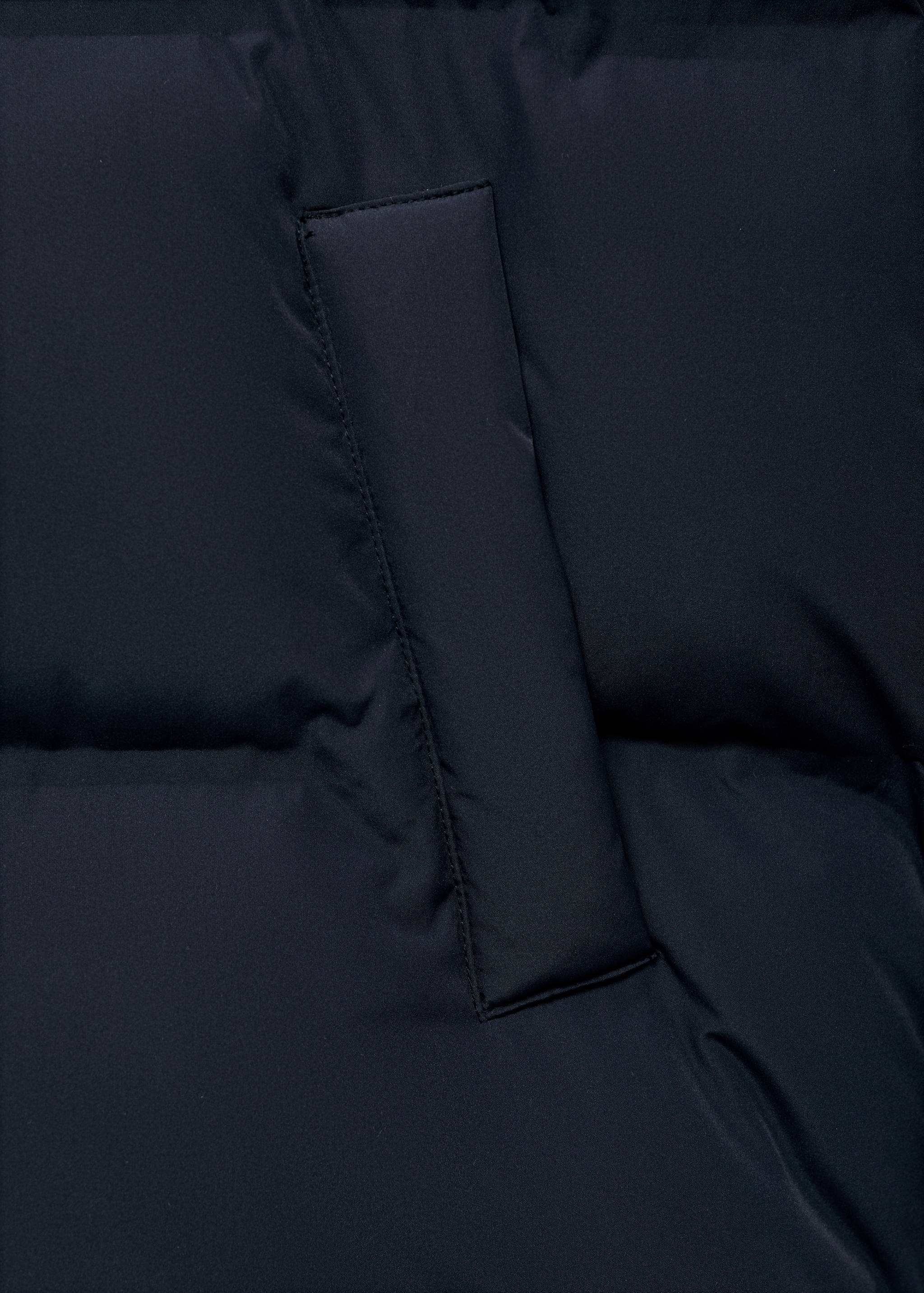 Quilted long coat - Details of the article 0