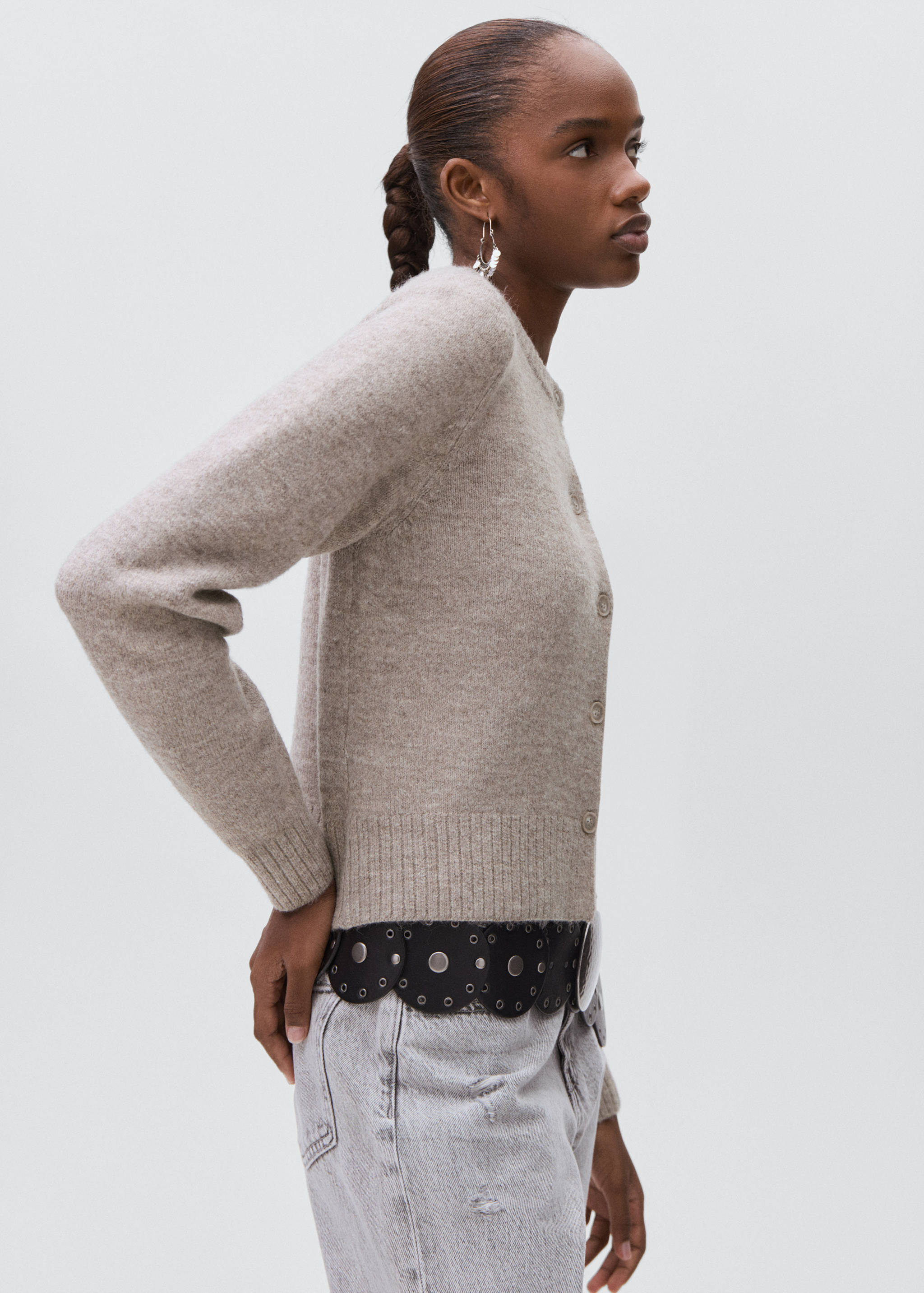 Knitted button cardigan - Medium plane