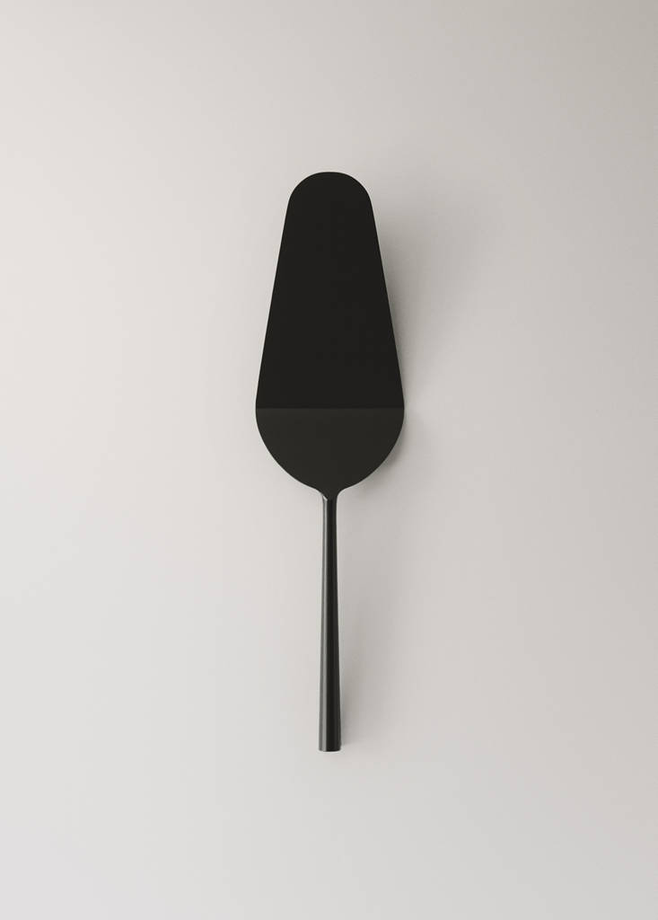 Matte stainless steel cake slice — Black