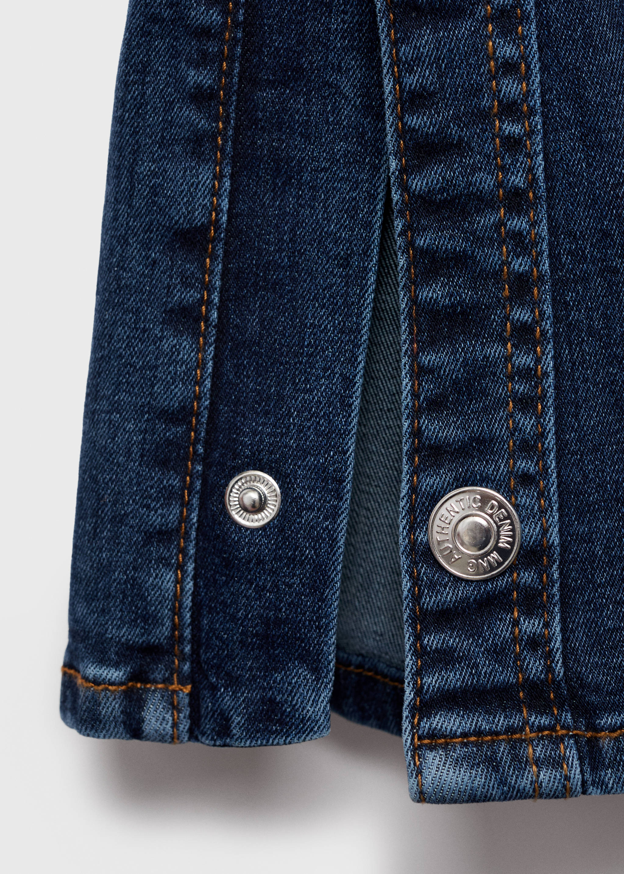 Wide leg jeans with cut-out - Details of the article 0