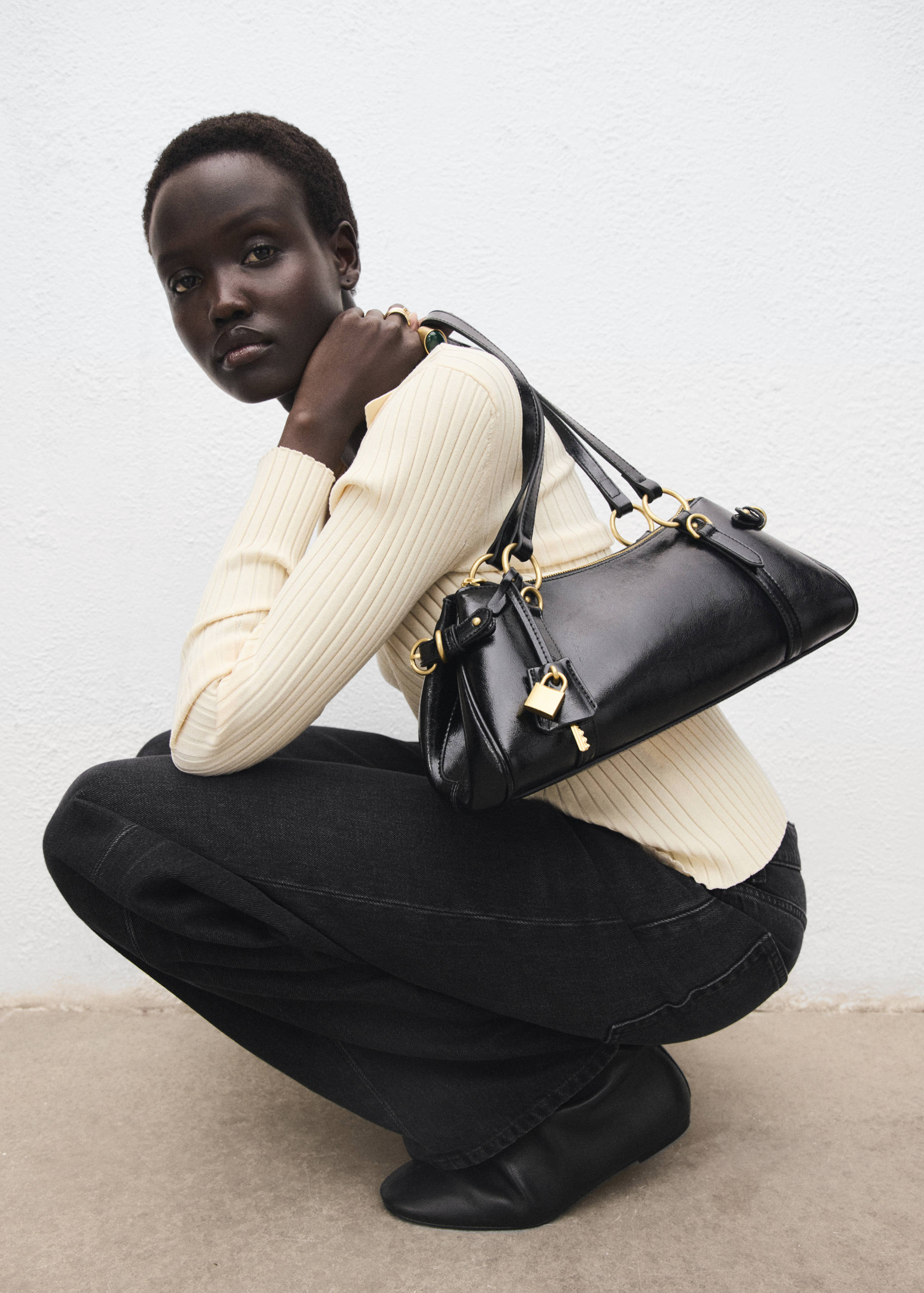 Calças de ganga barrel com cintura média - Pormenor do artigo 2